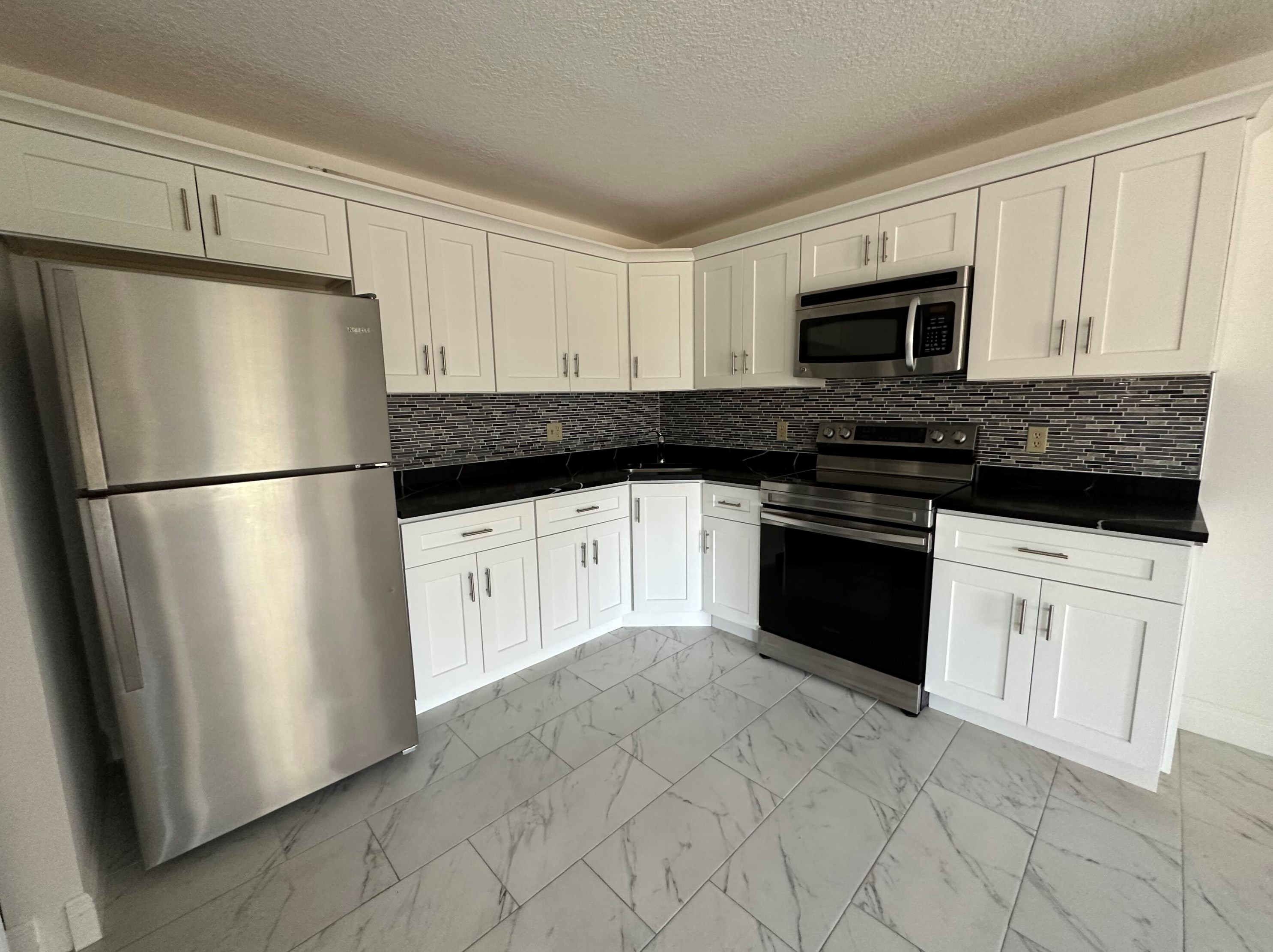 4899 Sable Pine Cir #a2, West Palm Beach, FL 33417