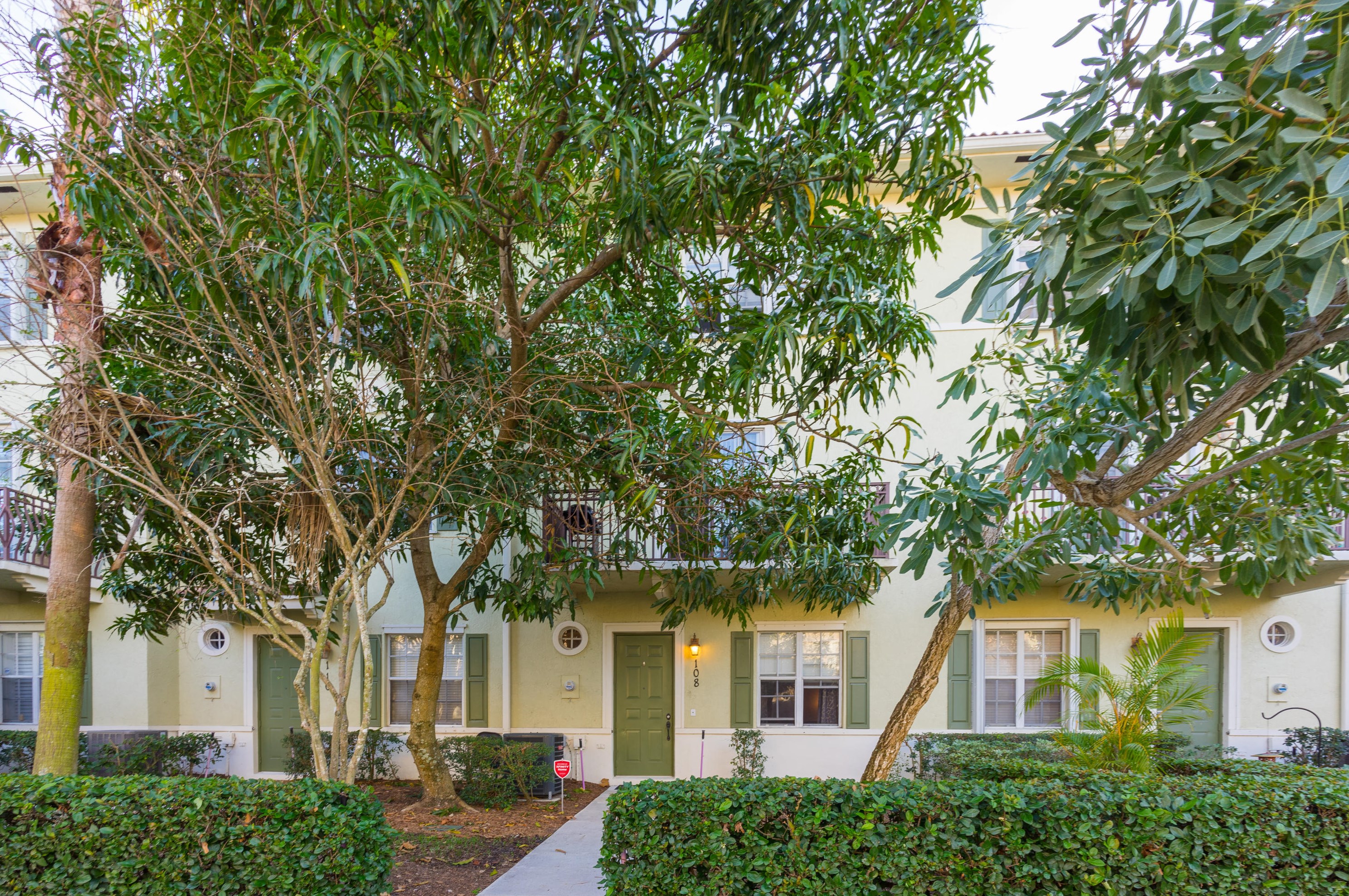 108 E Indian Crossing Cir, Jupiter, FL 33458