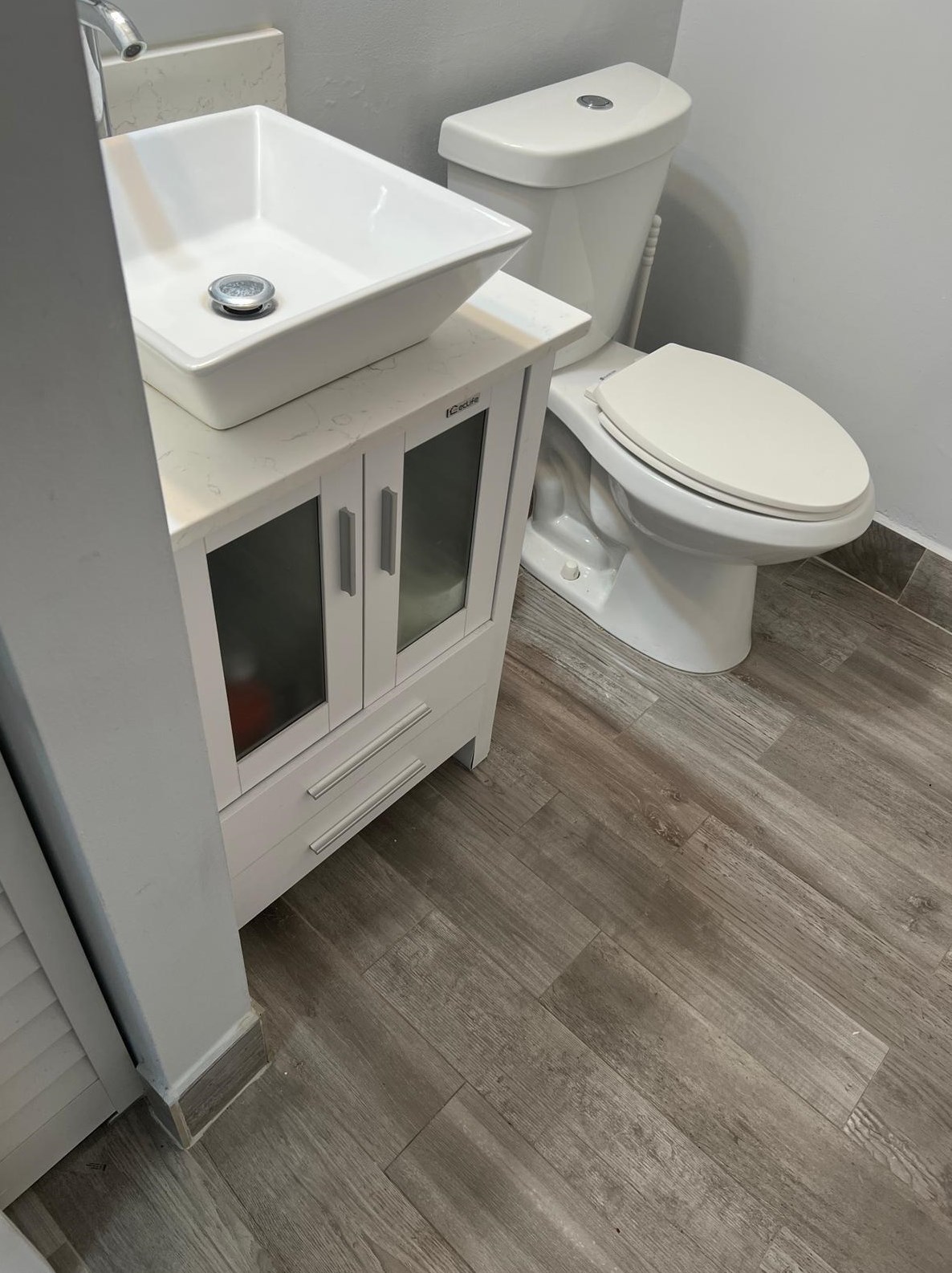 2368 Waterside Dr, Lake Worth FL 33461-2556 exterior