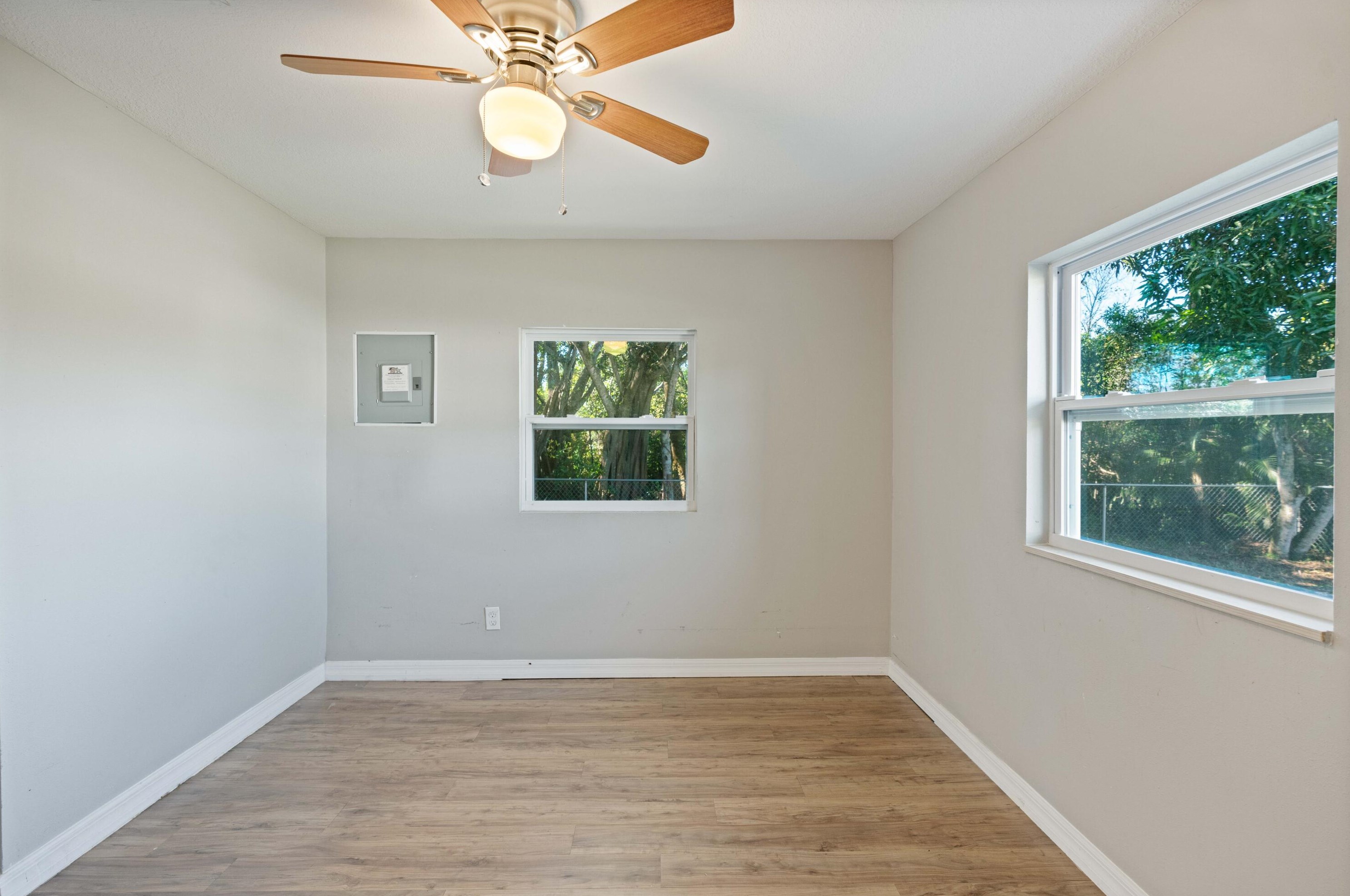 8436 Fern St, Hobe Sound FL  33455-7116 exterior