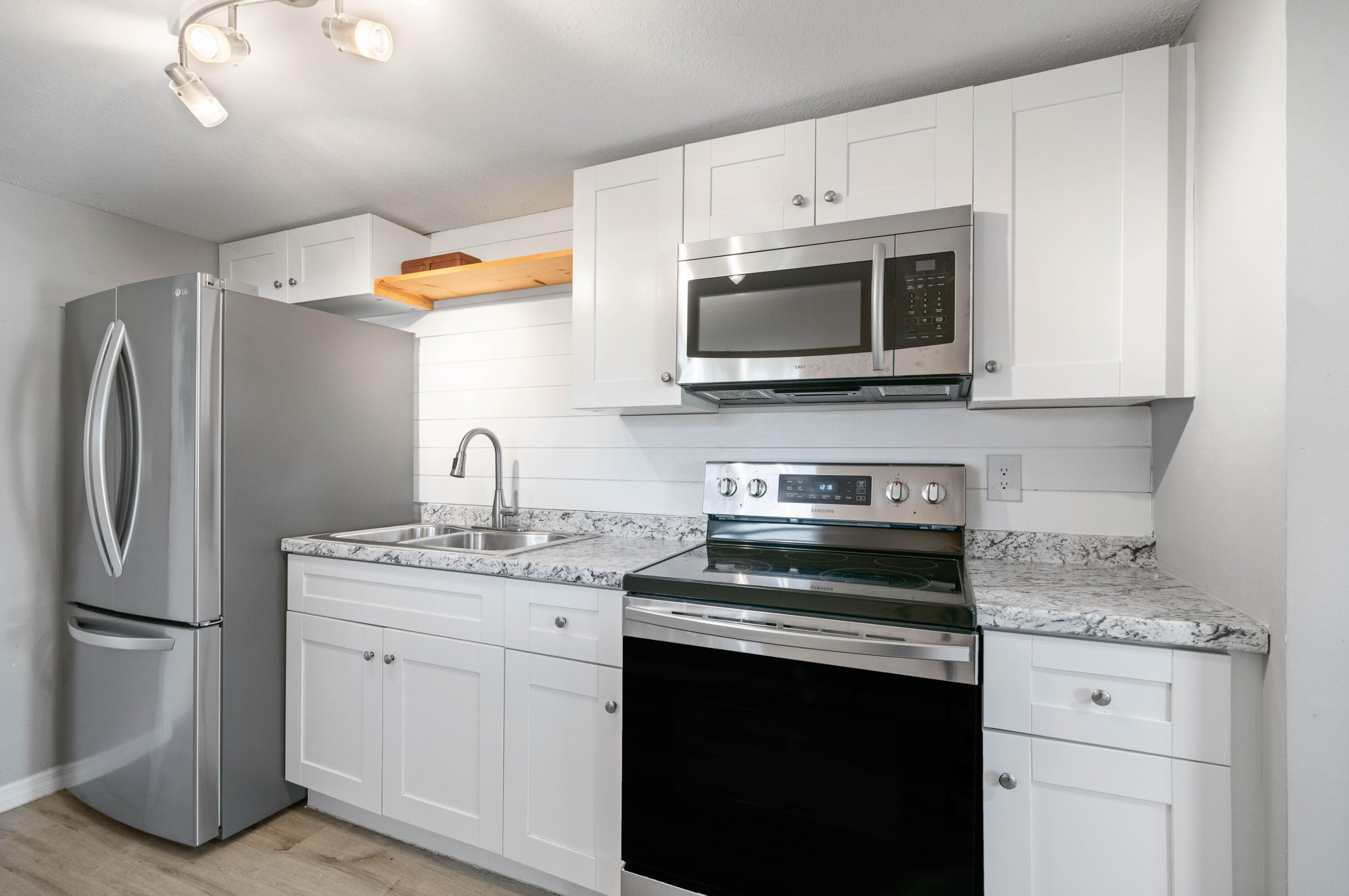 8436 Fern St, Hobe Sound FL  33455-7116 exterior