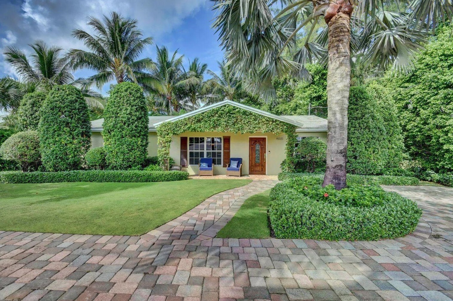 4025 Gem Lake Dr, West Palm Beach, FL 33406