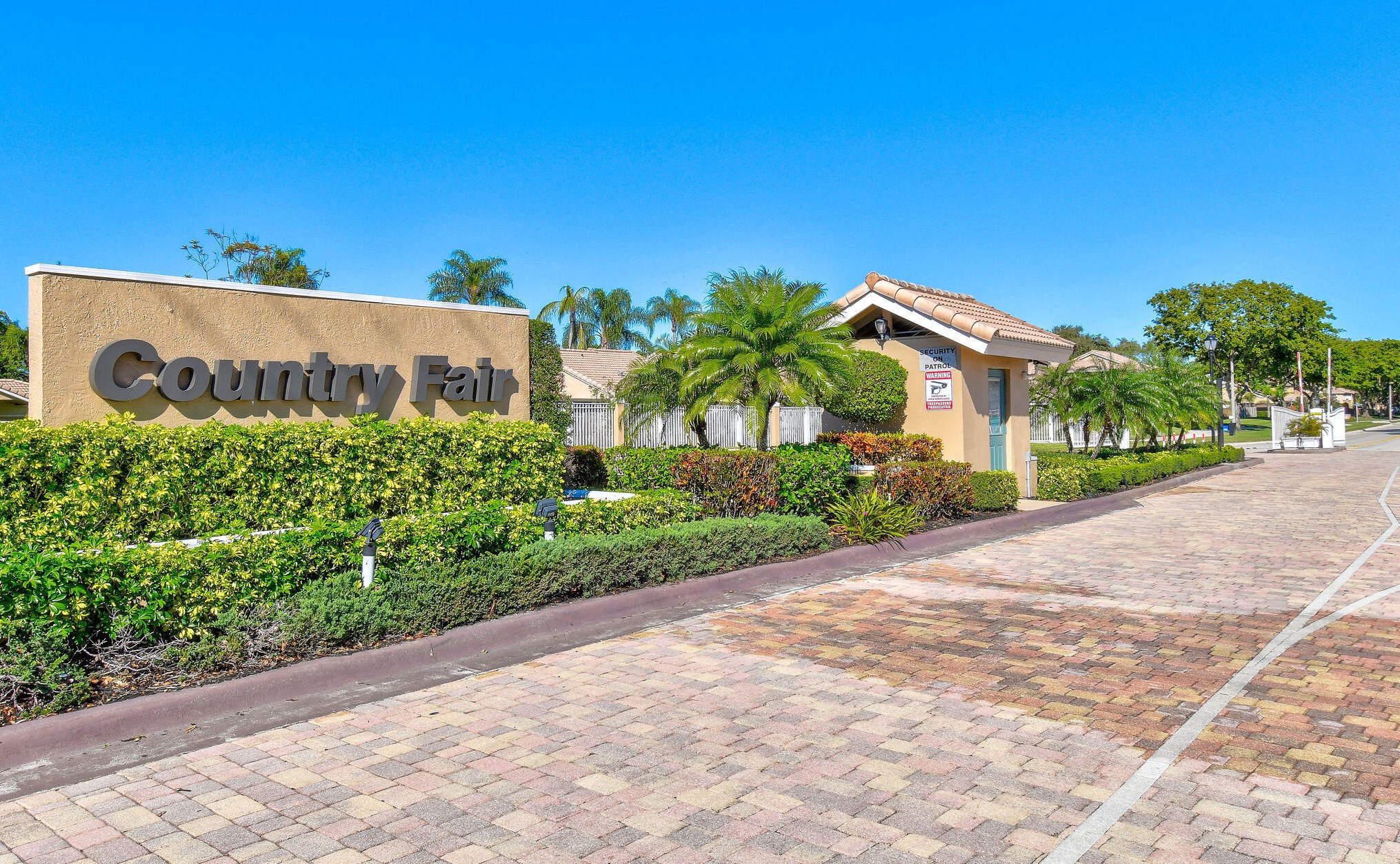 9829 Watermill Cir Apt E, Boynton Beach, FL