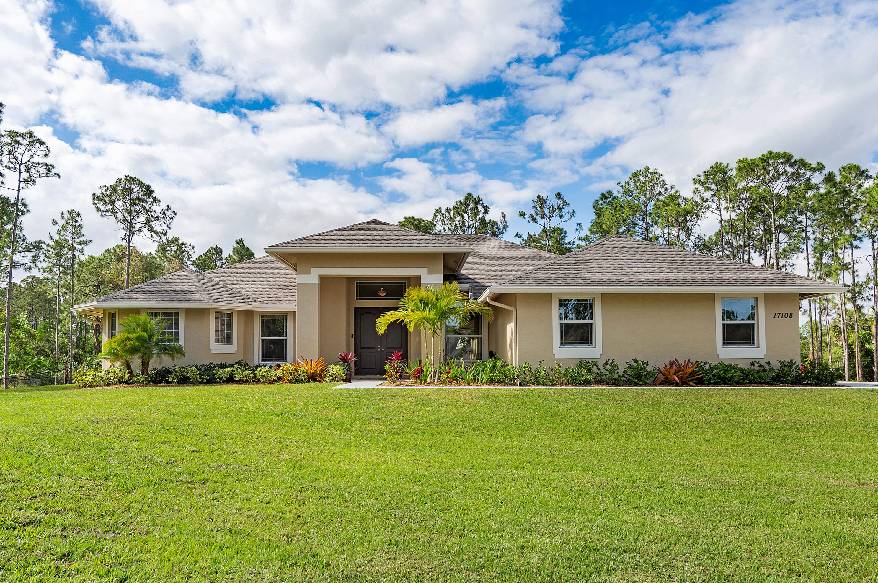 17108 Key Lime Blvd, Town of Loxahatchee Groves, FL 33470