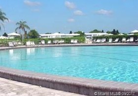 7 Golfs Edge #c, West Palm Beach, FL