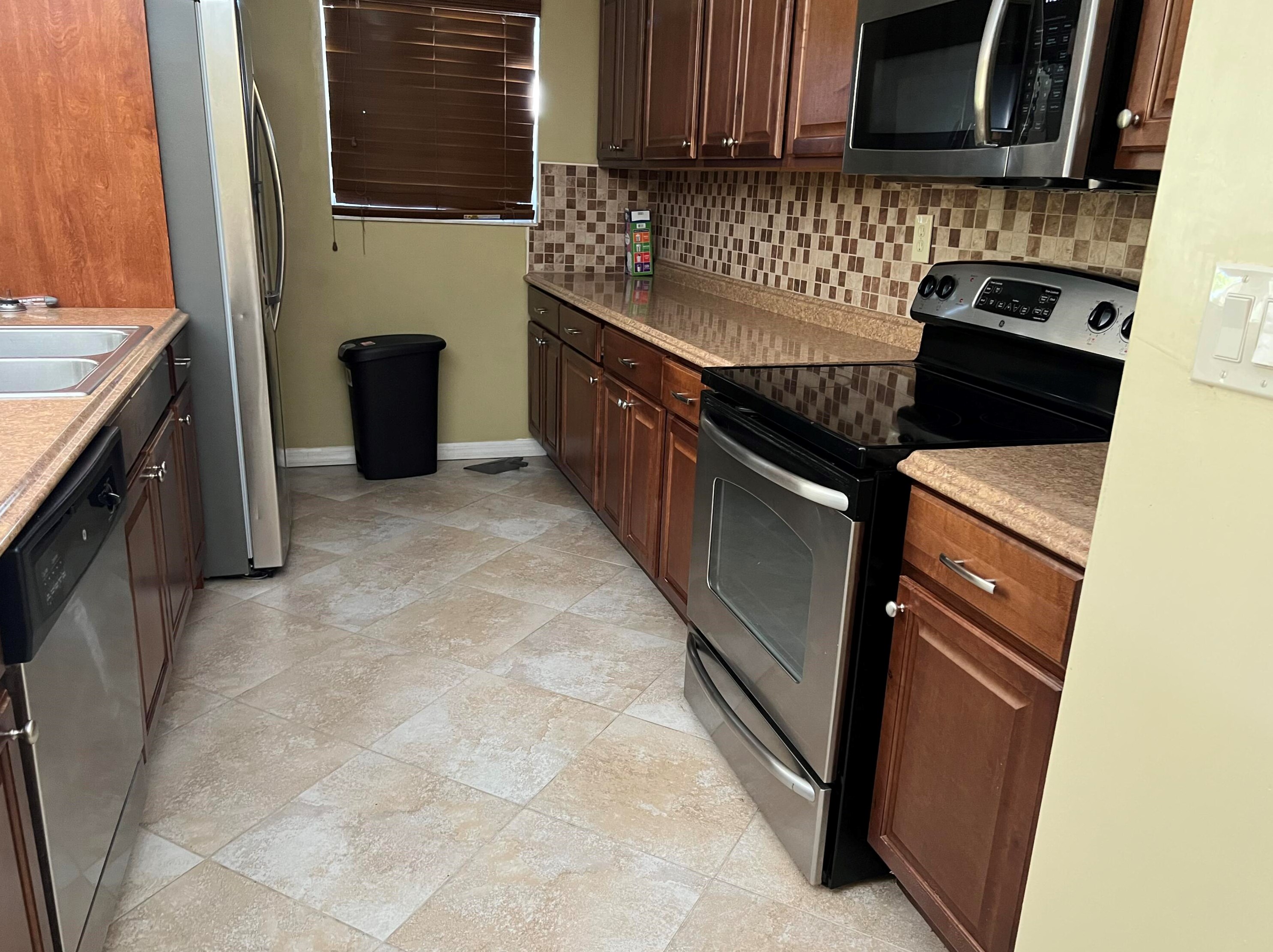 1696 W Royal Tern Ln, Fort Pierce, FL 34982