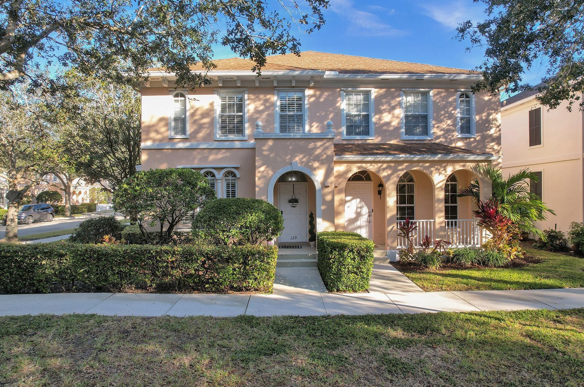 129 Farmingdale Dr, Jupiter, FL 33458