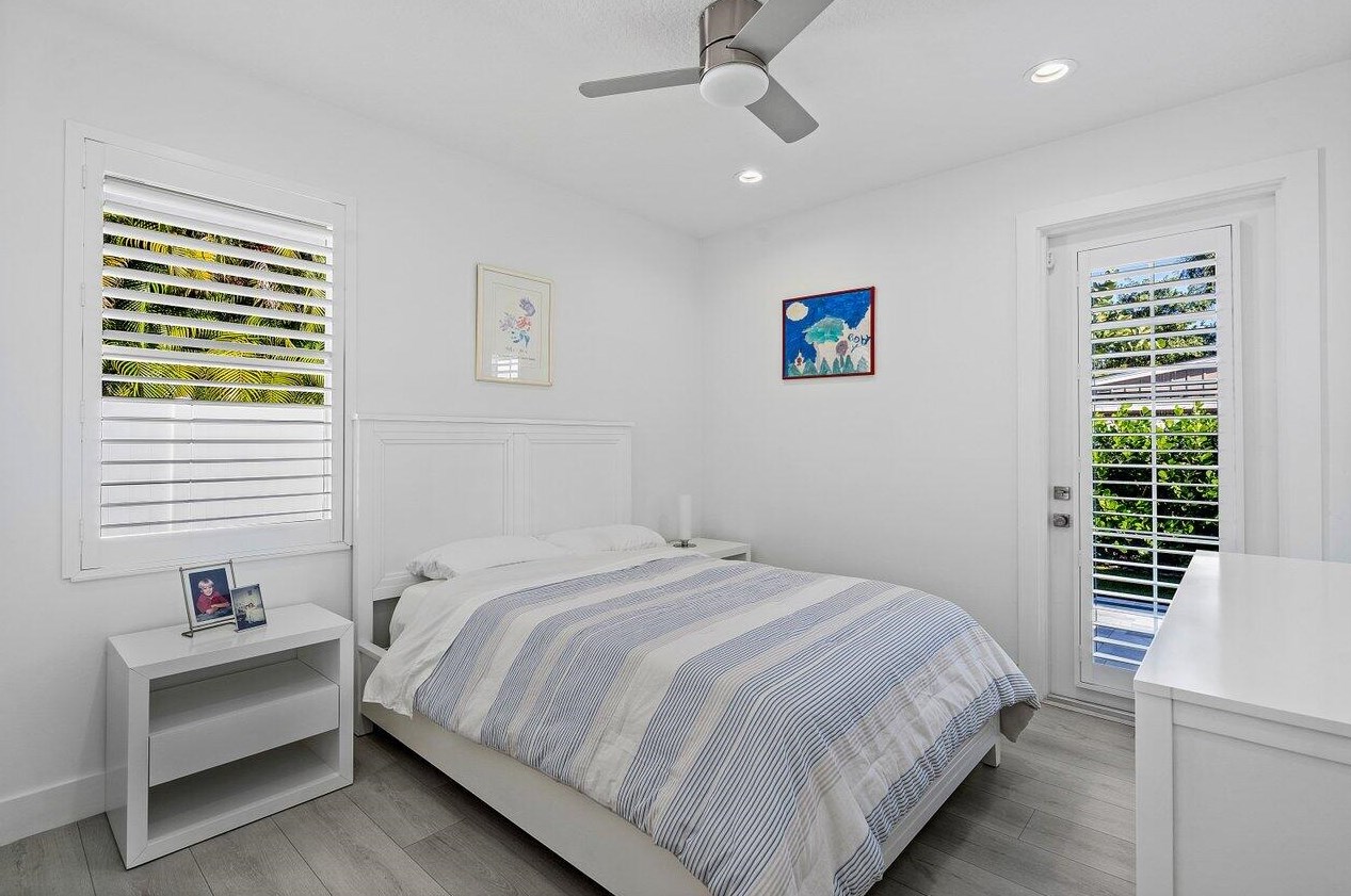 107 Faith Way, Jupiter FL  33458-3919 exterior