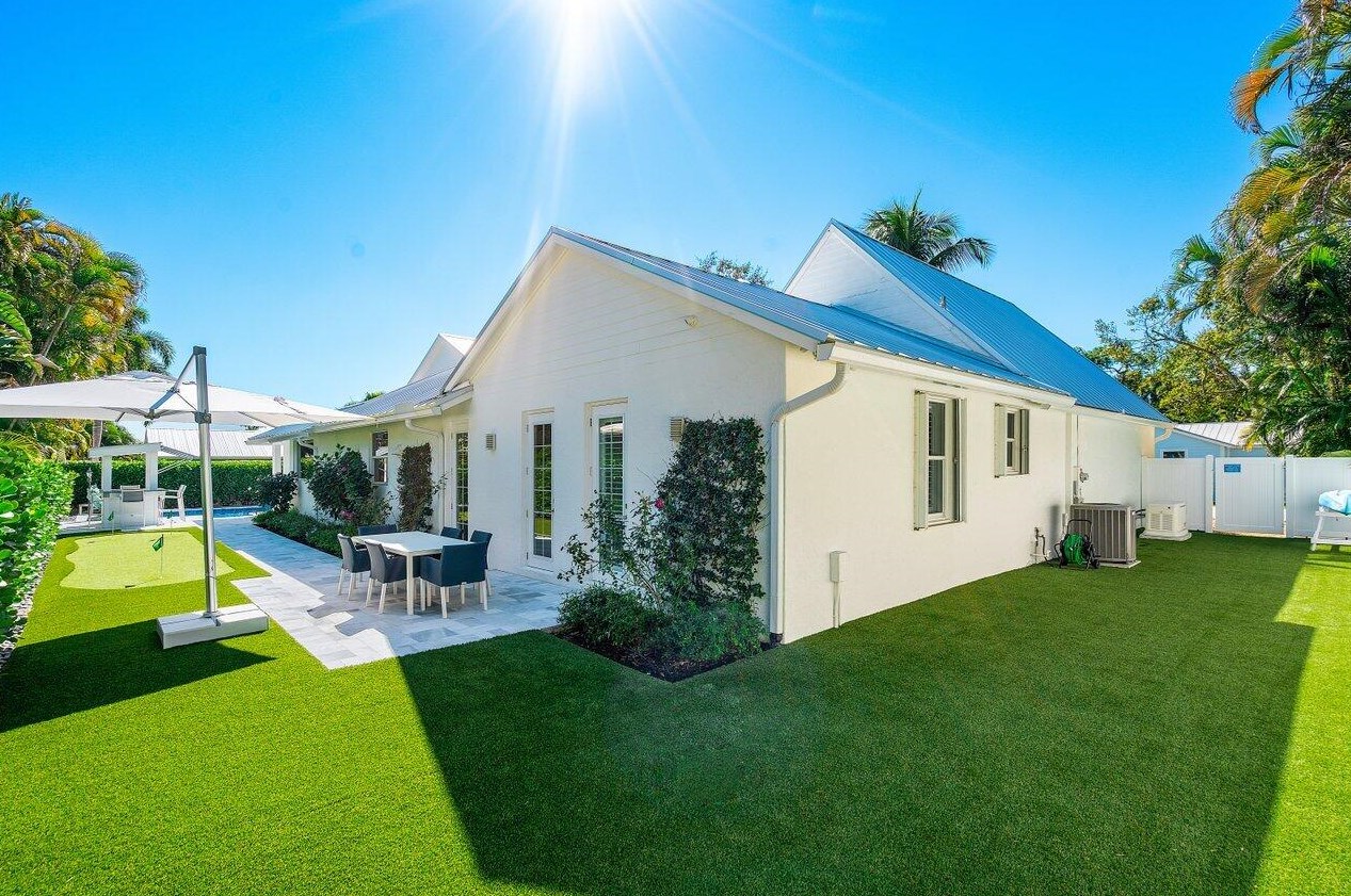 107 Faith Way, Jupiter FL  33458-3919 exterior