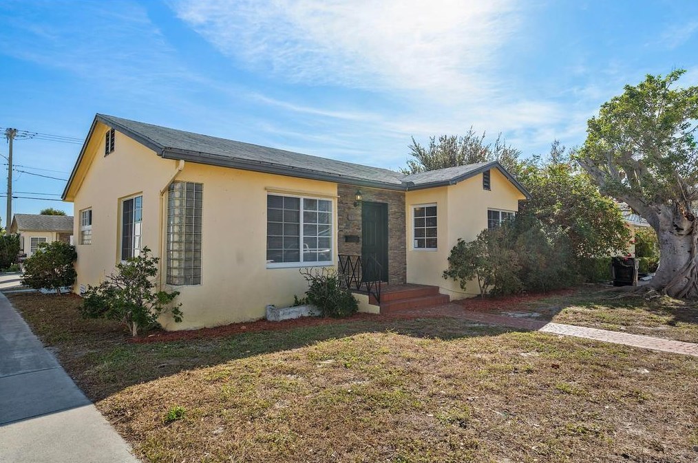 632 N M St #a, Lake Worth, FL 33460