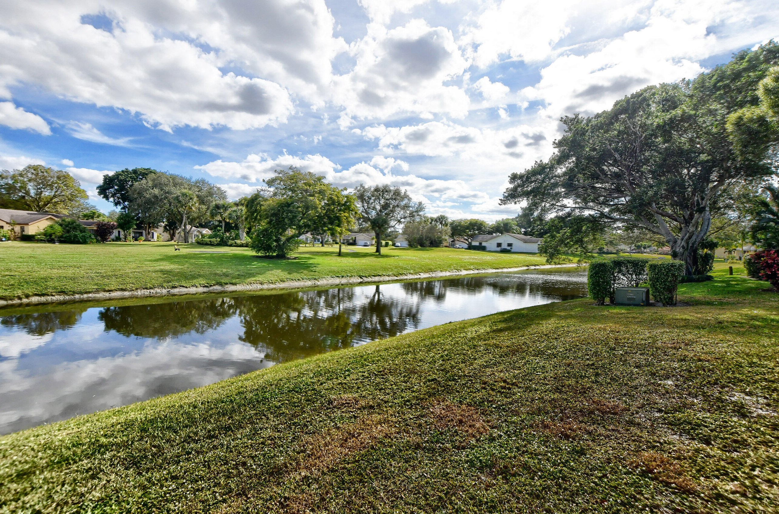 10768 Waterberry Dr, Boca Raton FL  33498-1689 exterior