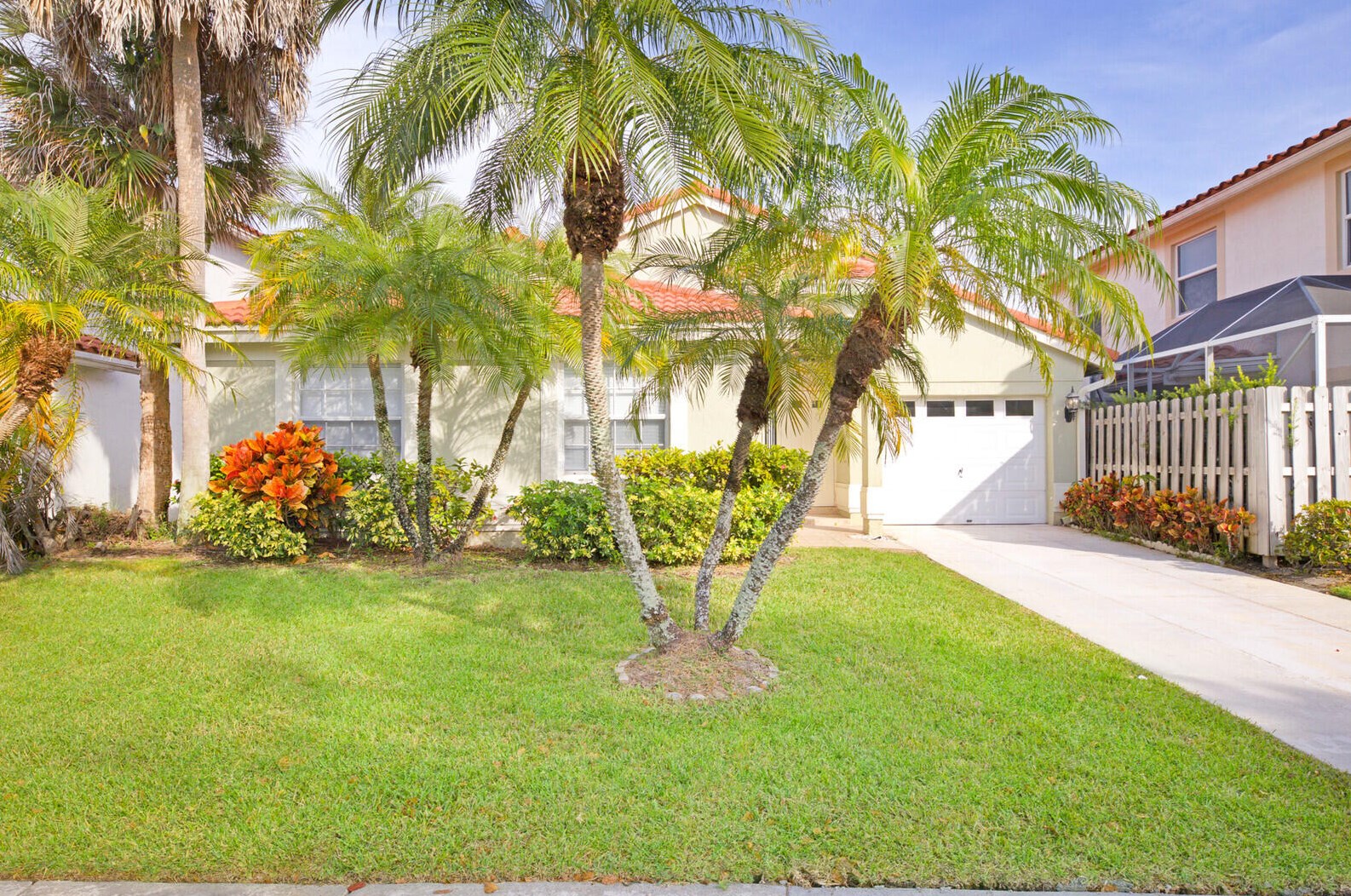 10541 Lake Jasmine Dr, Boca Raton, FL 33498-1617