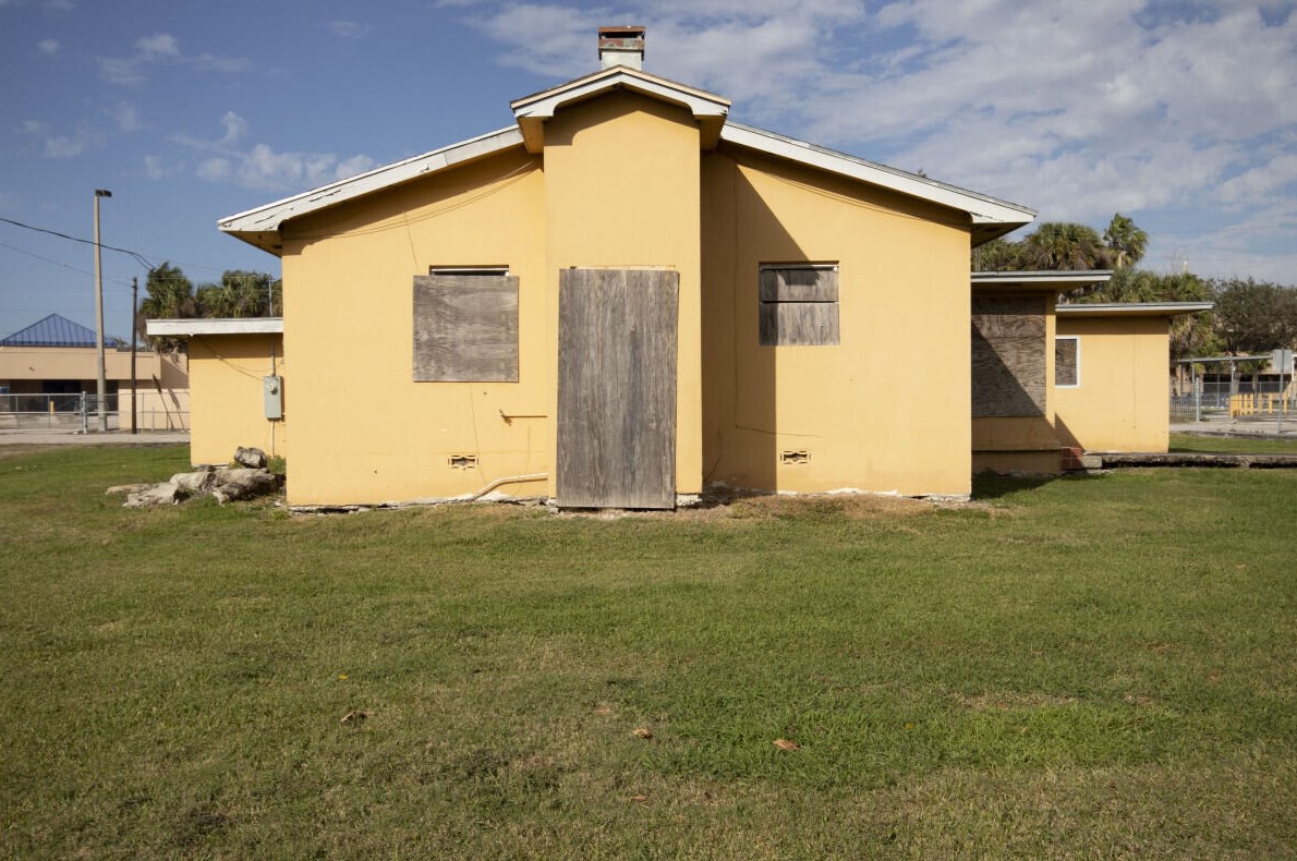 191 N Flame Ave, Pahokee, FL 33476