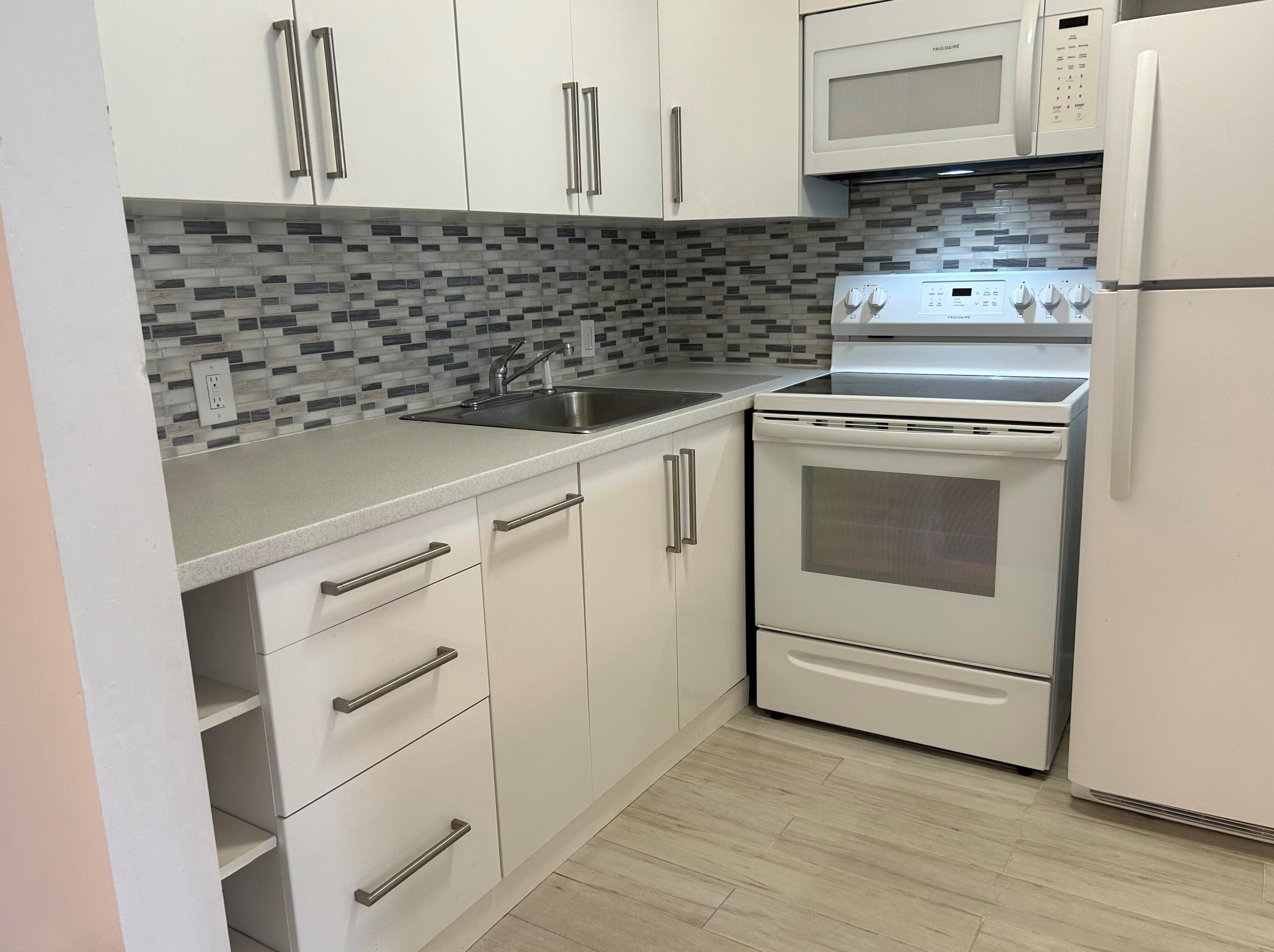 104 Dorset C, Boca Raton, FL 33434-3008