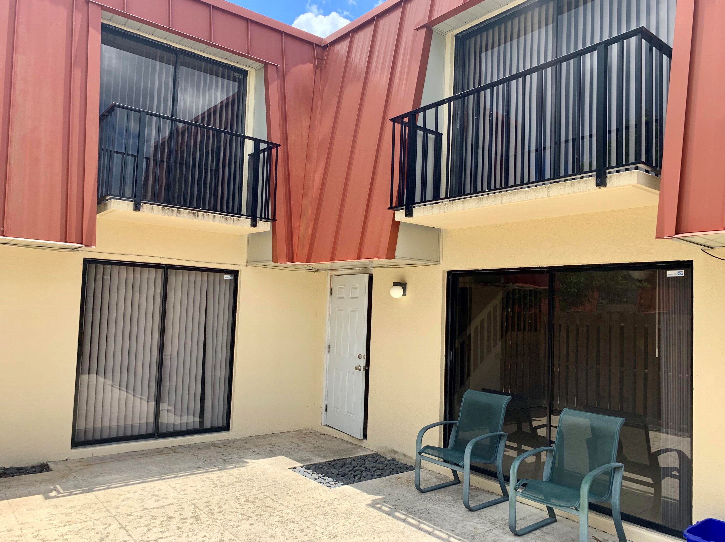 3354 Meridian Way S Apt D, West Palm Beach, FL