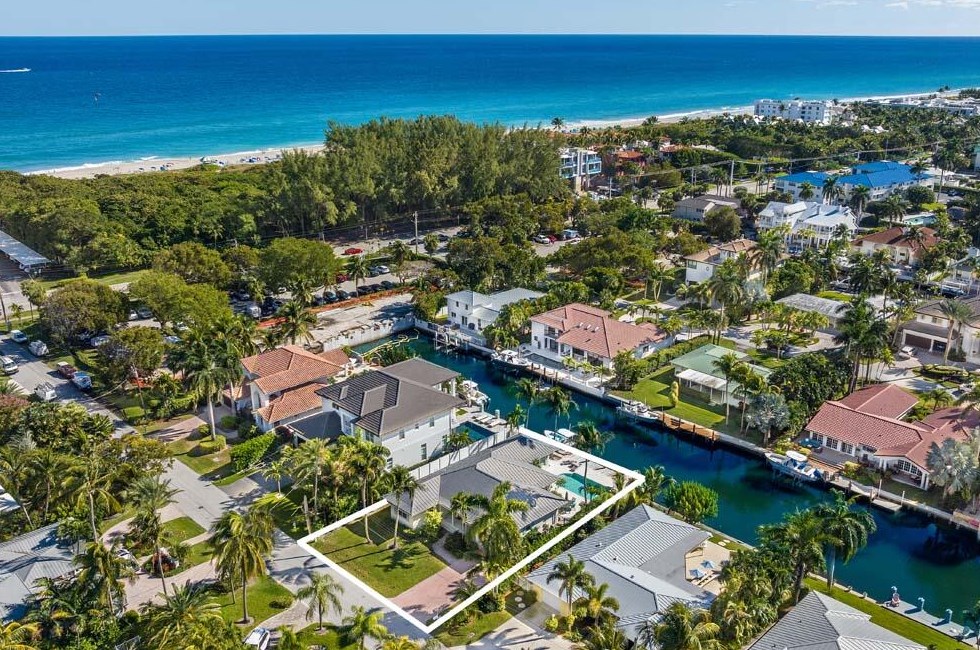 1018 White Dr, Delray Beach, FL 33483