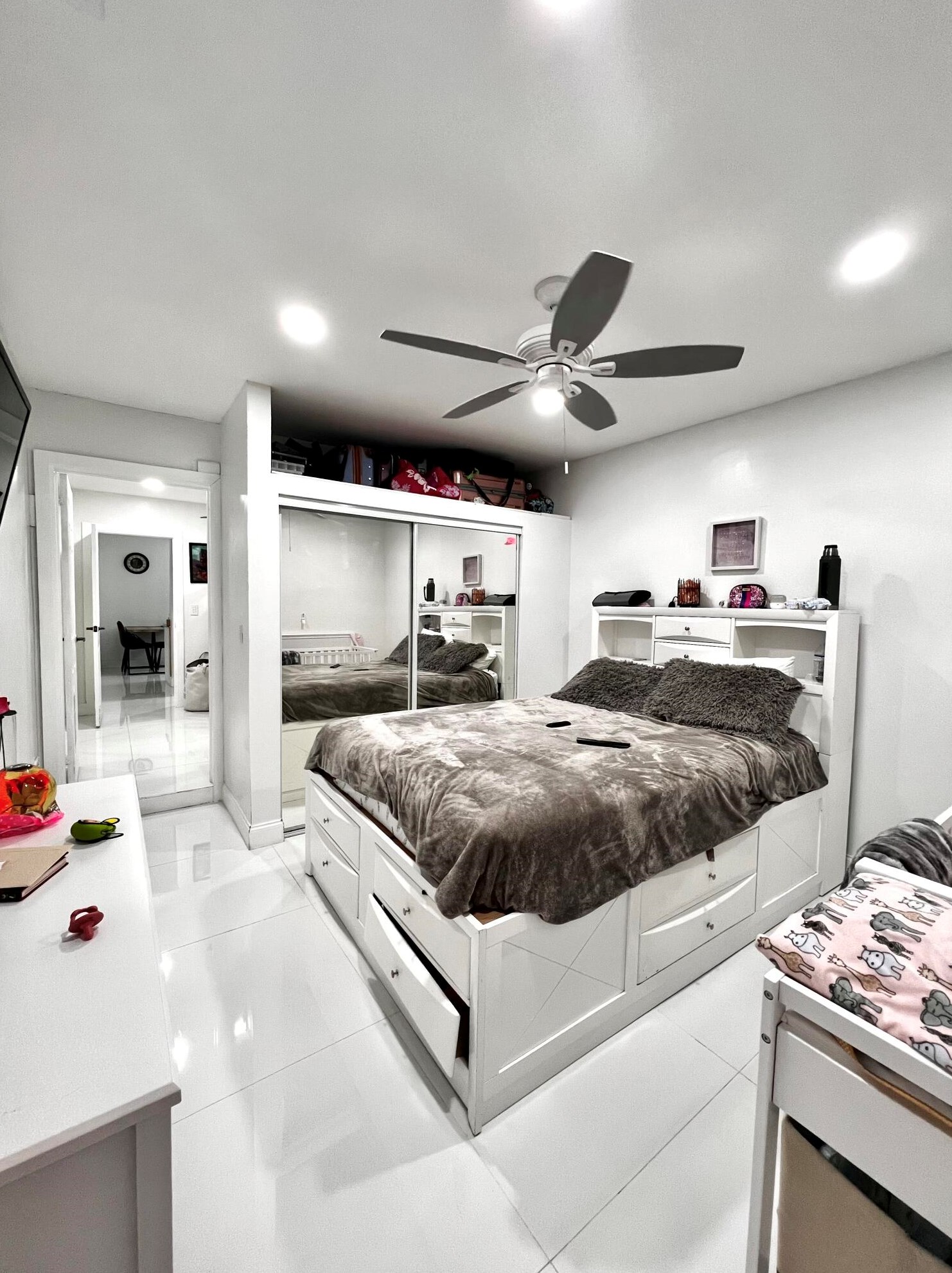 2200 65th Way, Hollywood FL  33024-4024 exterior