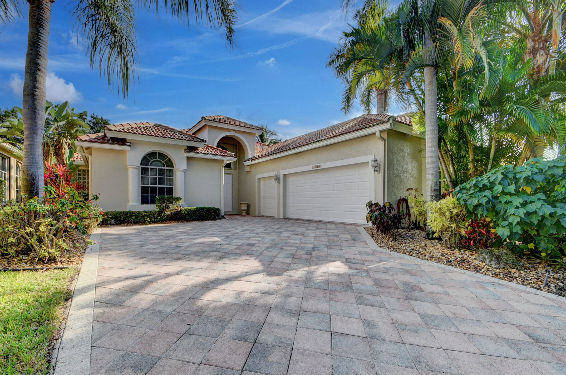 10834 Greenbriar Villa Dr, Lake Worth FL  33449-8624 exterior