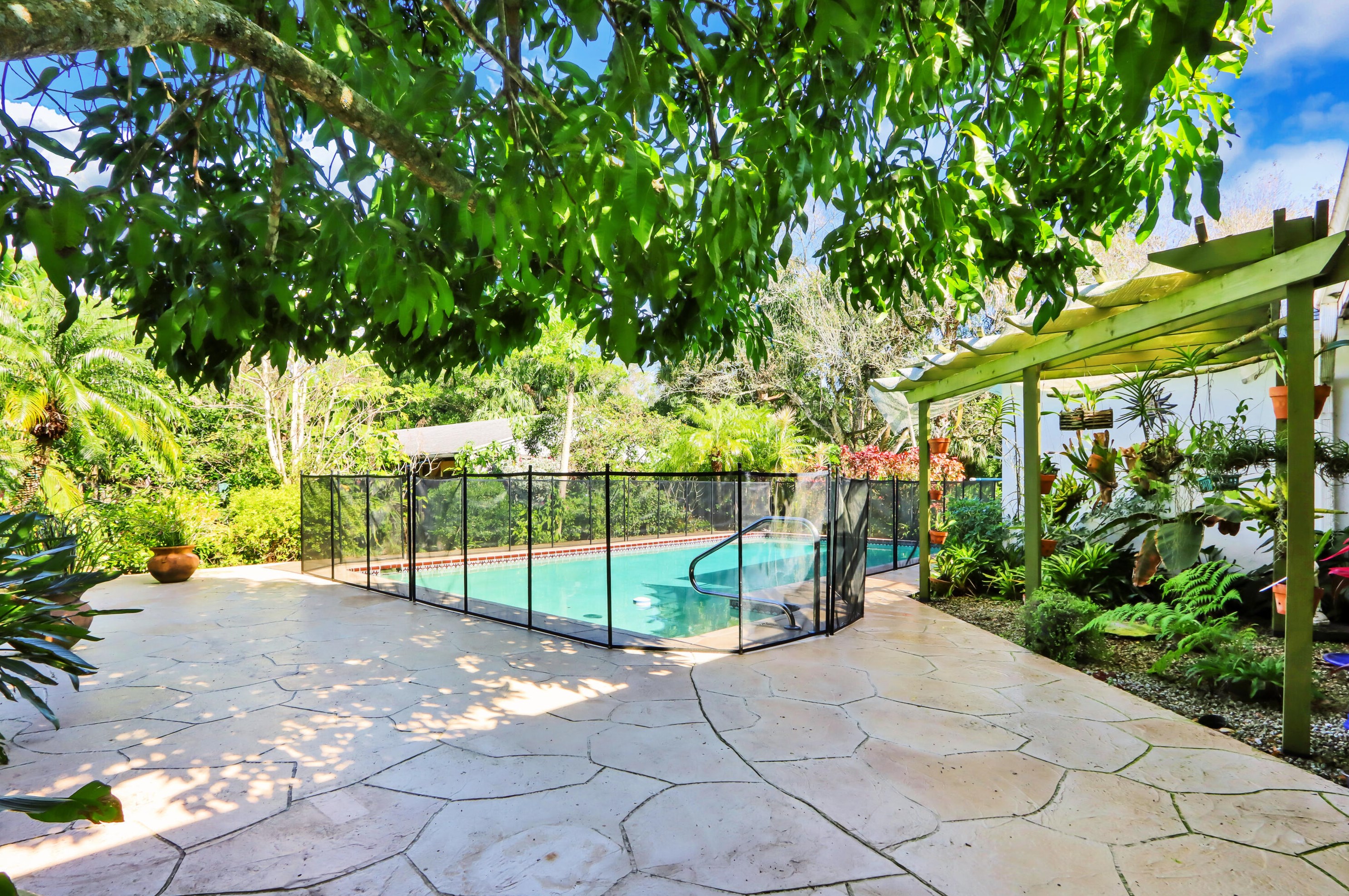 11275 167th Pl, Jupiter FL  33478-6169 exterior