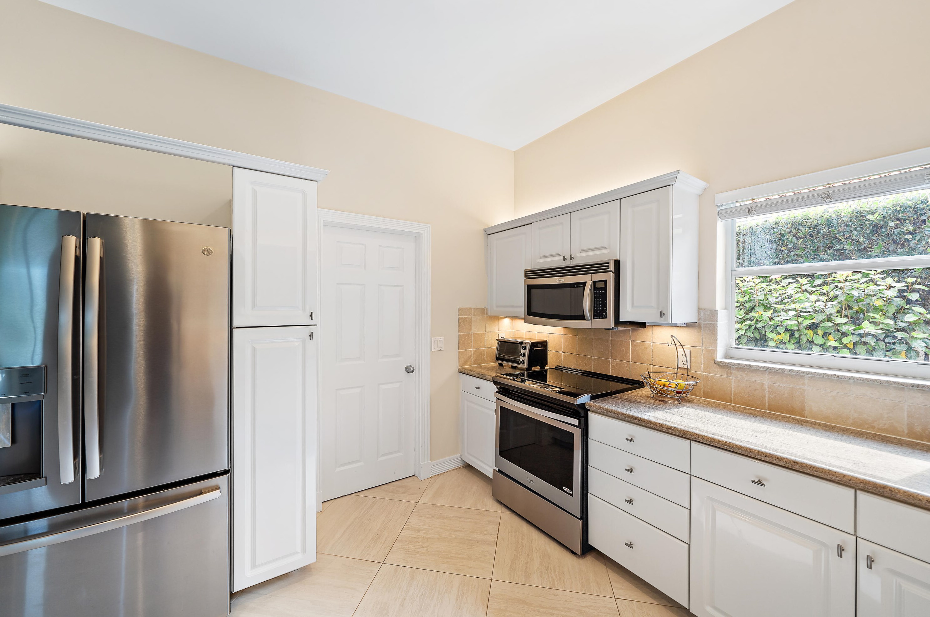 132 Golf Village Blvd, Jupiter FL  33458-7824 exterior