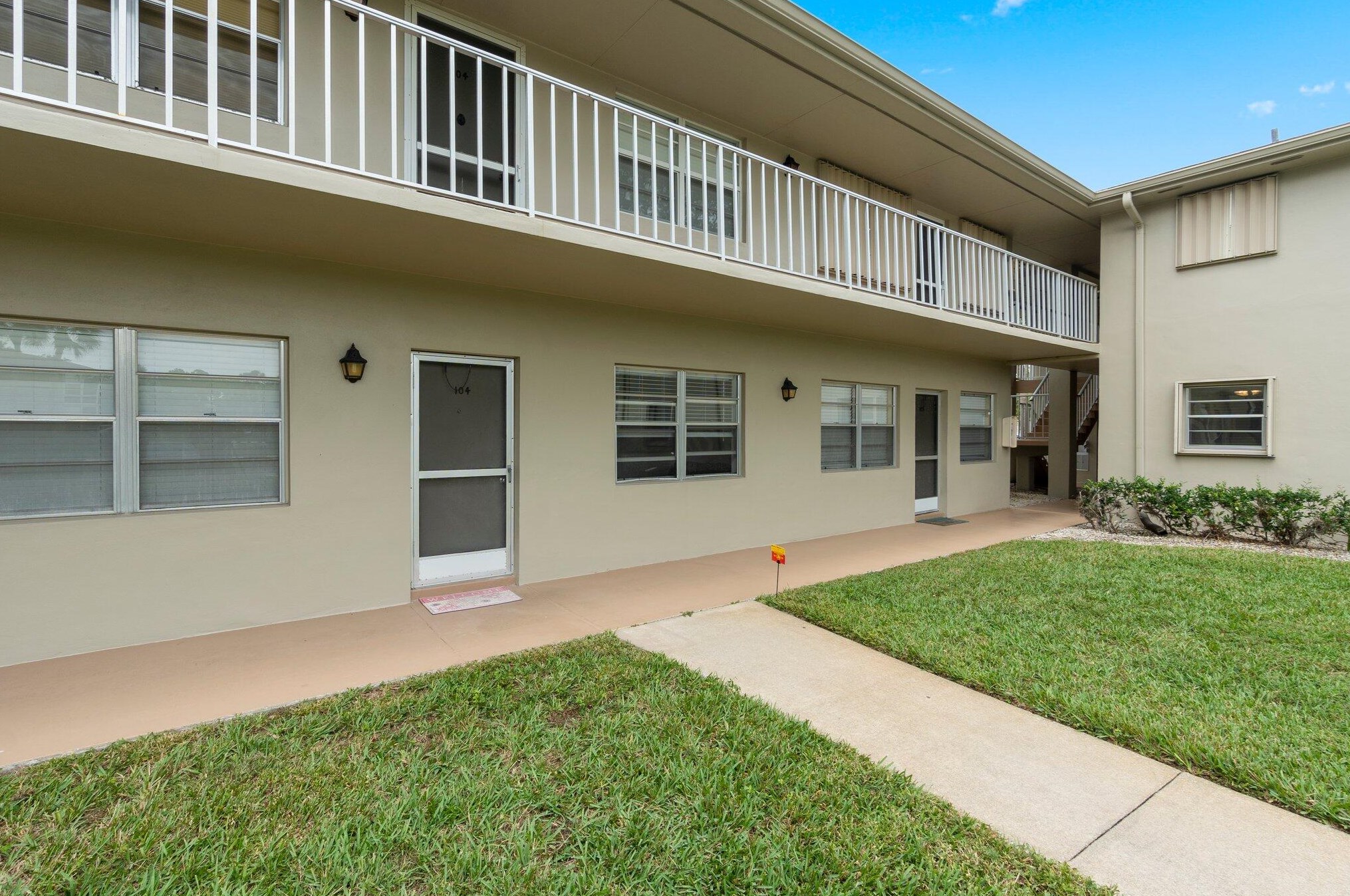 32 Lake Vista Trail #104, Fort Pierce, FL 34952