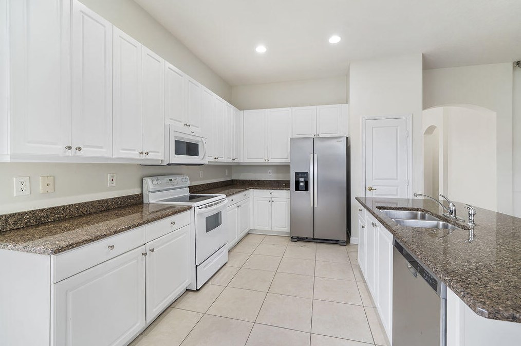 10532 Sw Kelsey Way, Fort Pierce, FL 34987