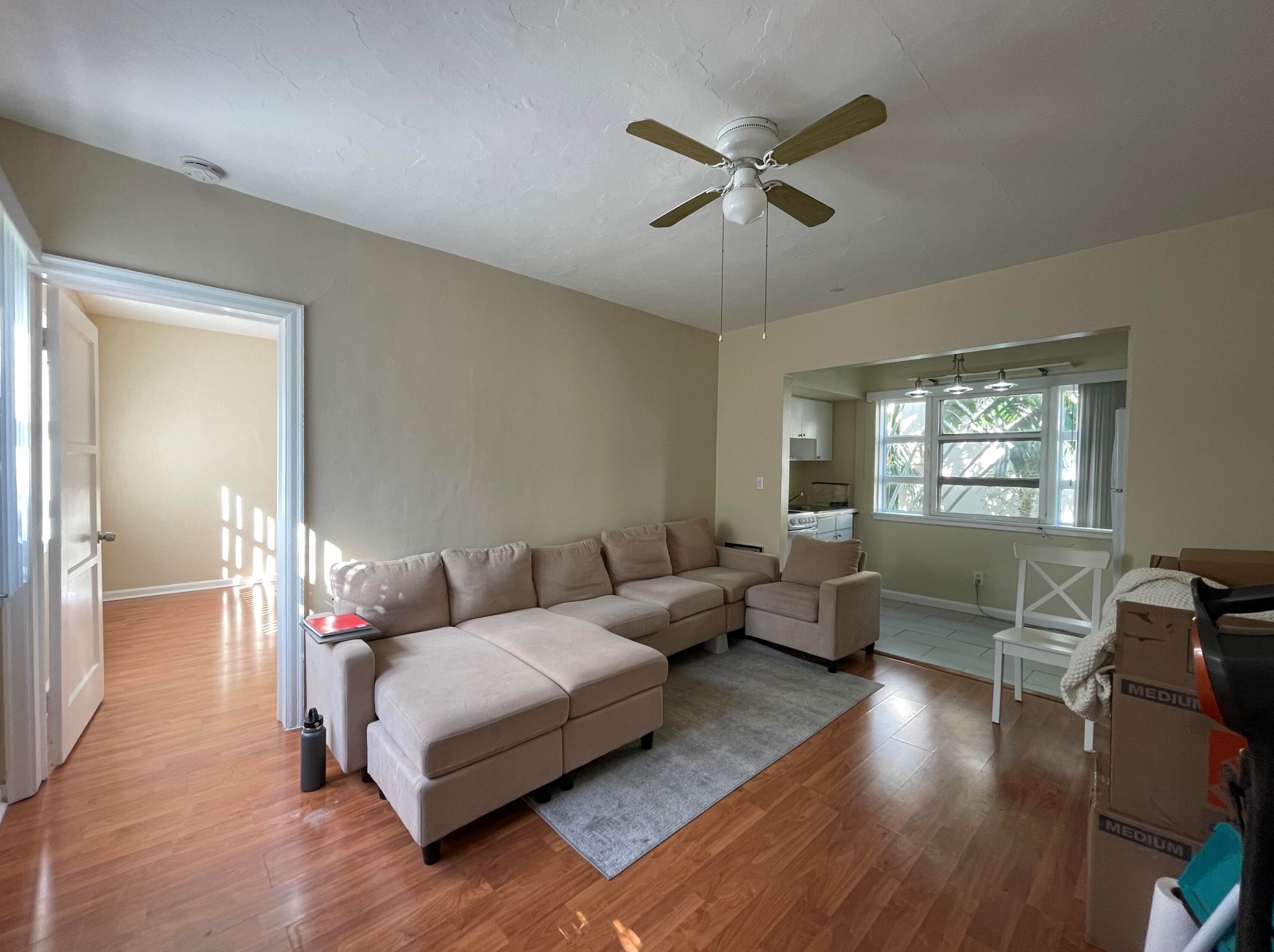 233 Royal Poinciana Way #6, Palm Beach, FL 33480