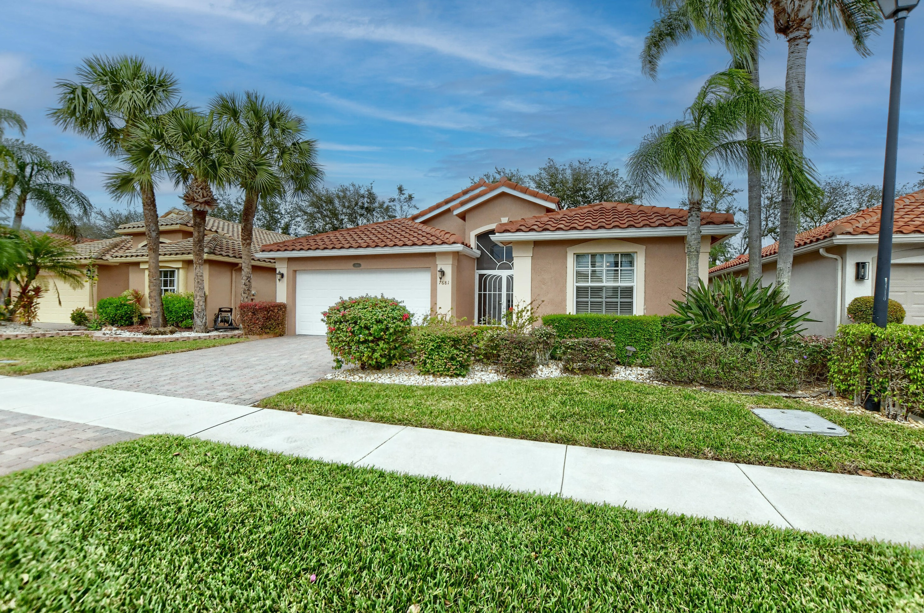 7681 Trapani Ln, Boynton Beach, FL 33472-7389