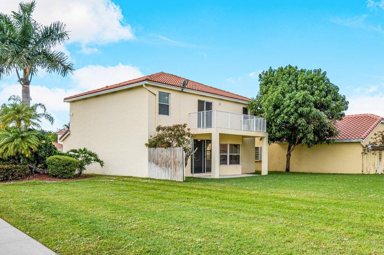 3672 Chesapeake Ct, West Palm Beach, FL 33414