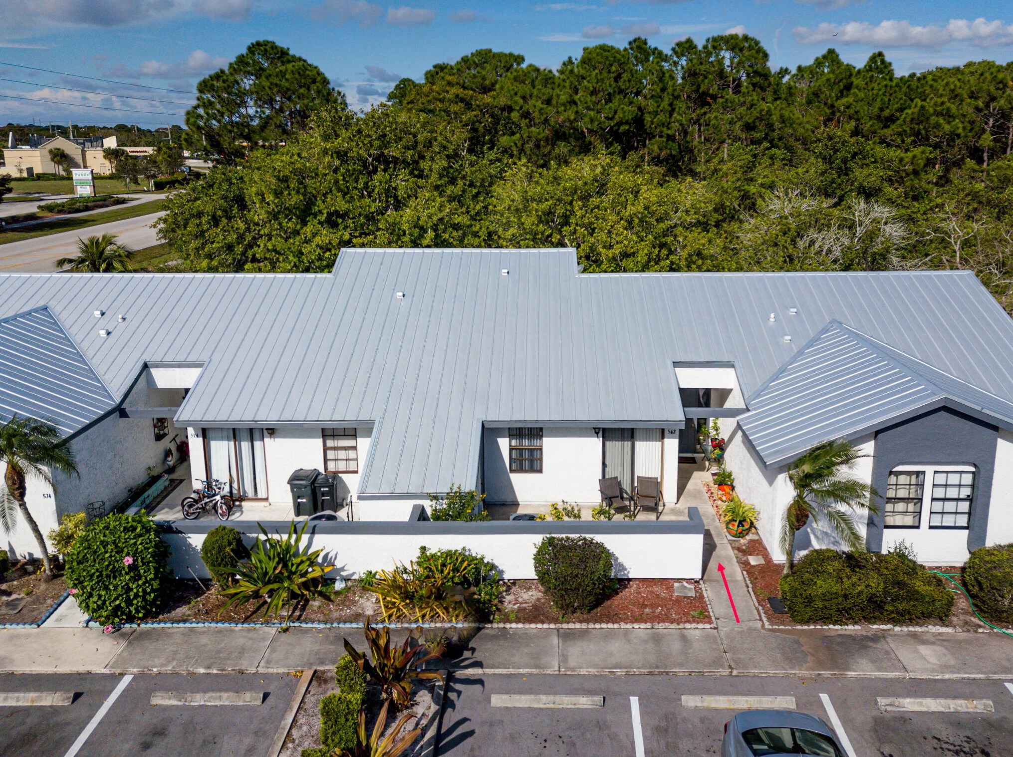 562 Sw Tamworth St, Fort Pierce, FL 34953