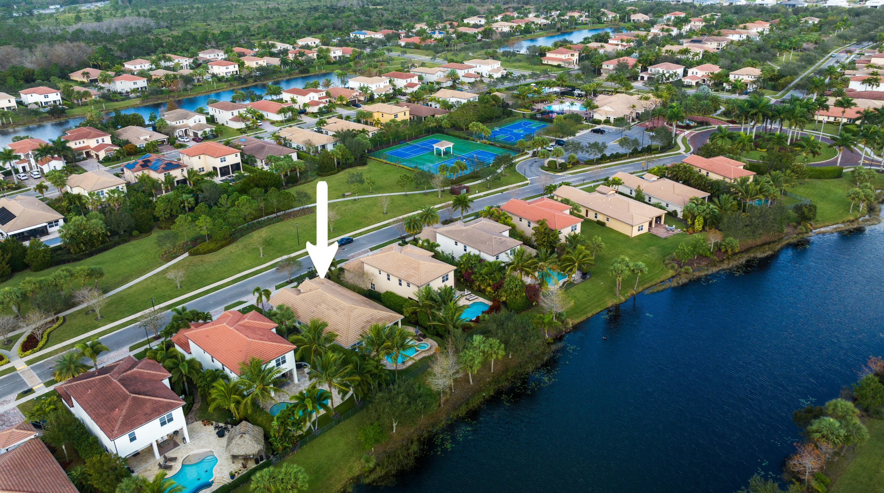 135 Castle Island Pl, Jupiter, FL 33458-1616