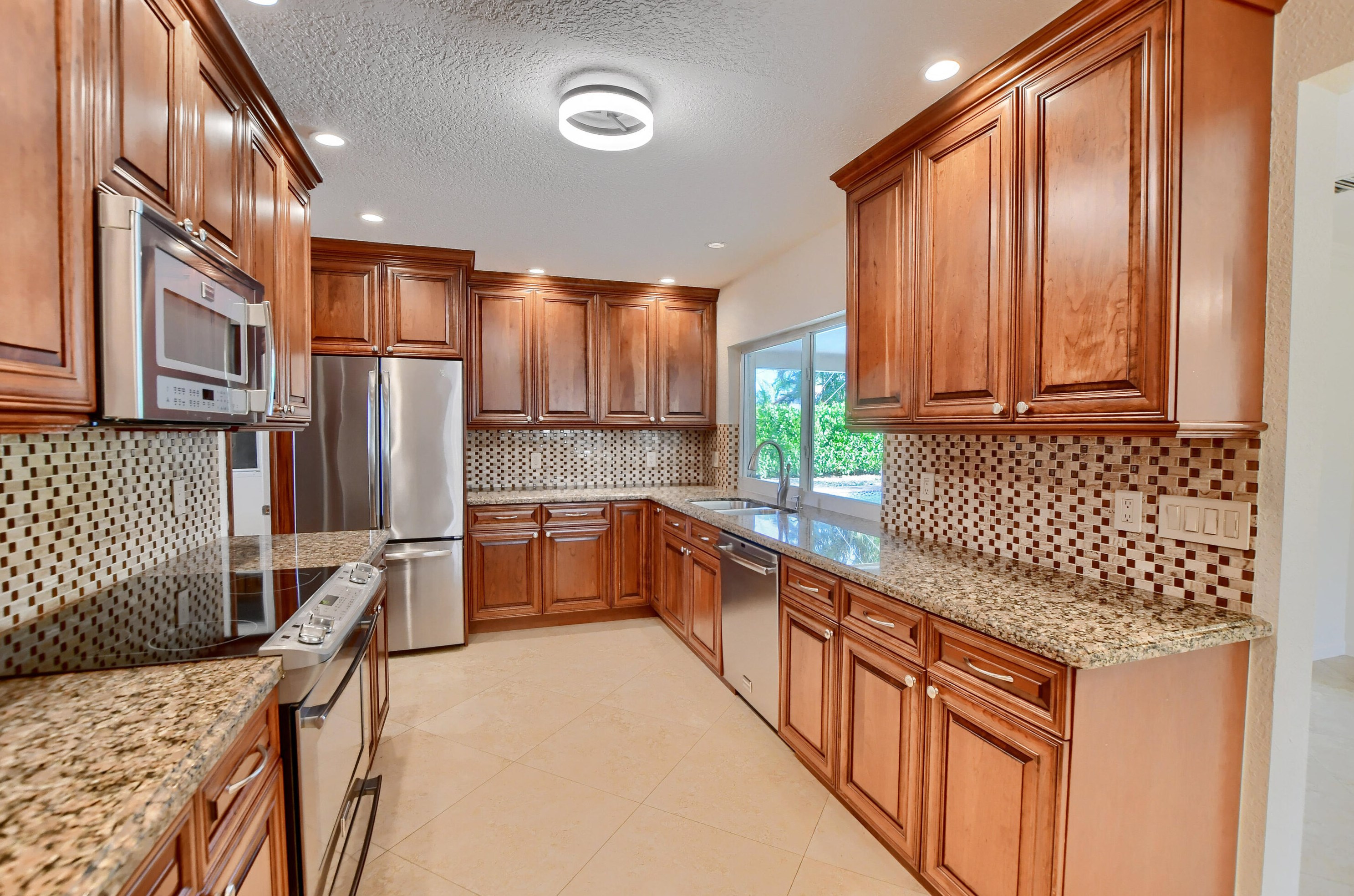 1169 Sw 14th St, Boca Raton, FL 33486