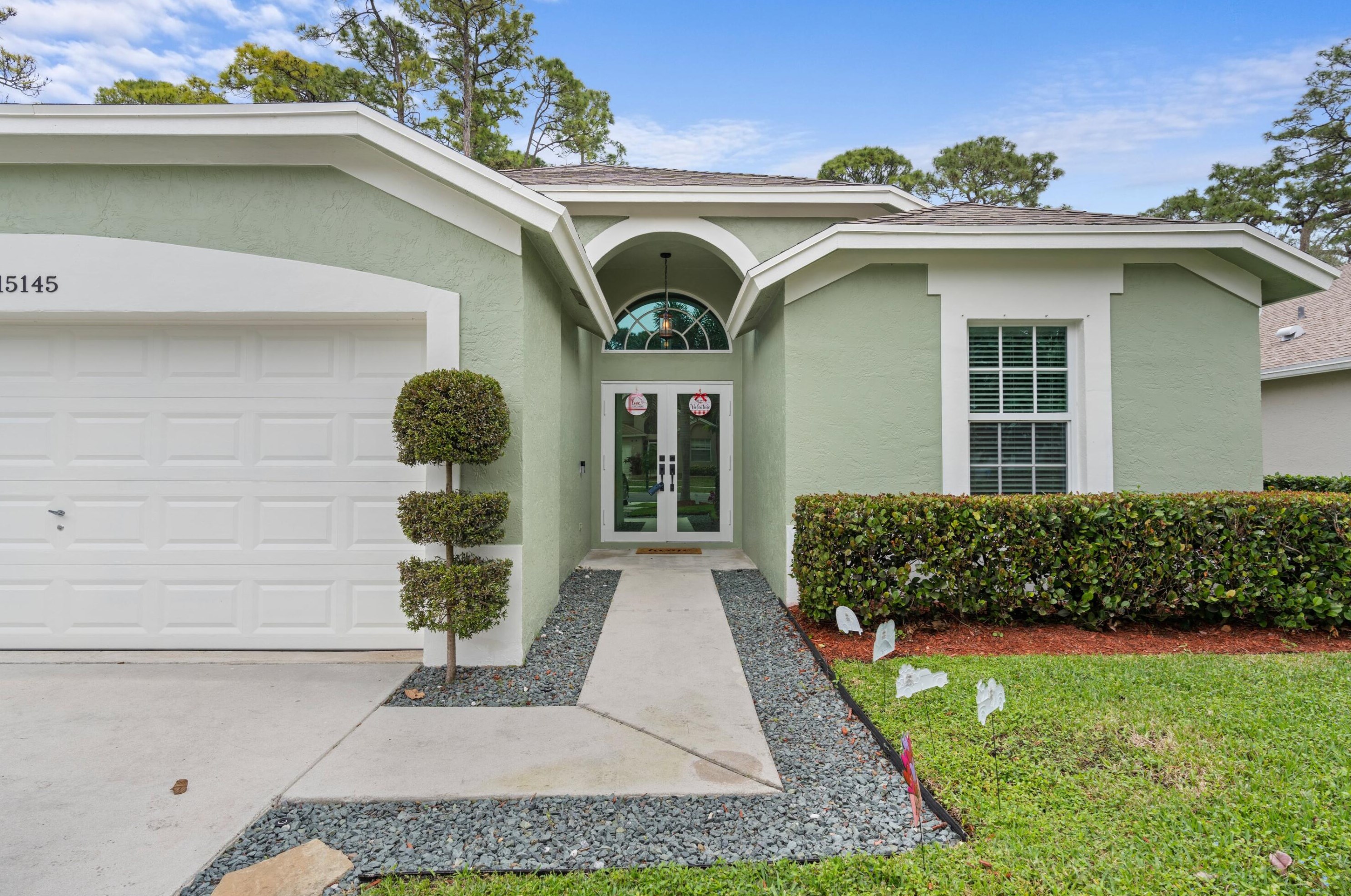 15145 Oak Chase Ct, West Palm Beach, FL 33414-6321