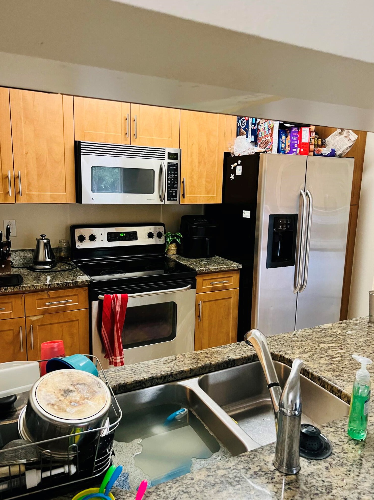 6394 Emerald Dunes Dr #202, West Palm Beach, FL 33411