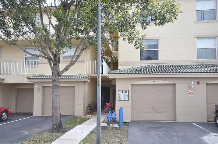2100 Greenview Shores Blvd #520, West Palm Beach, FL 33414