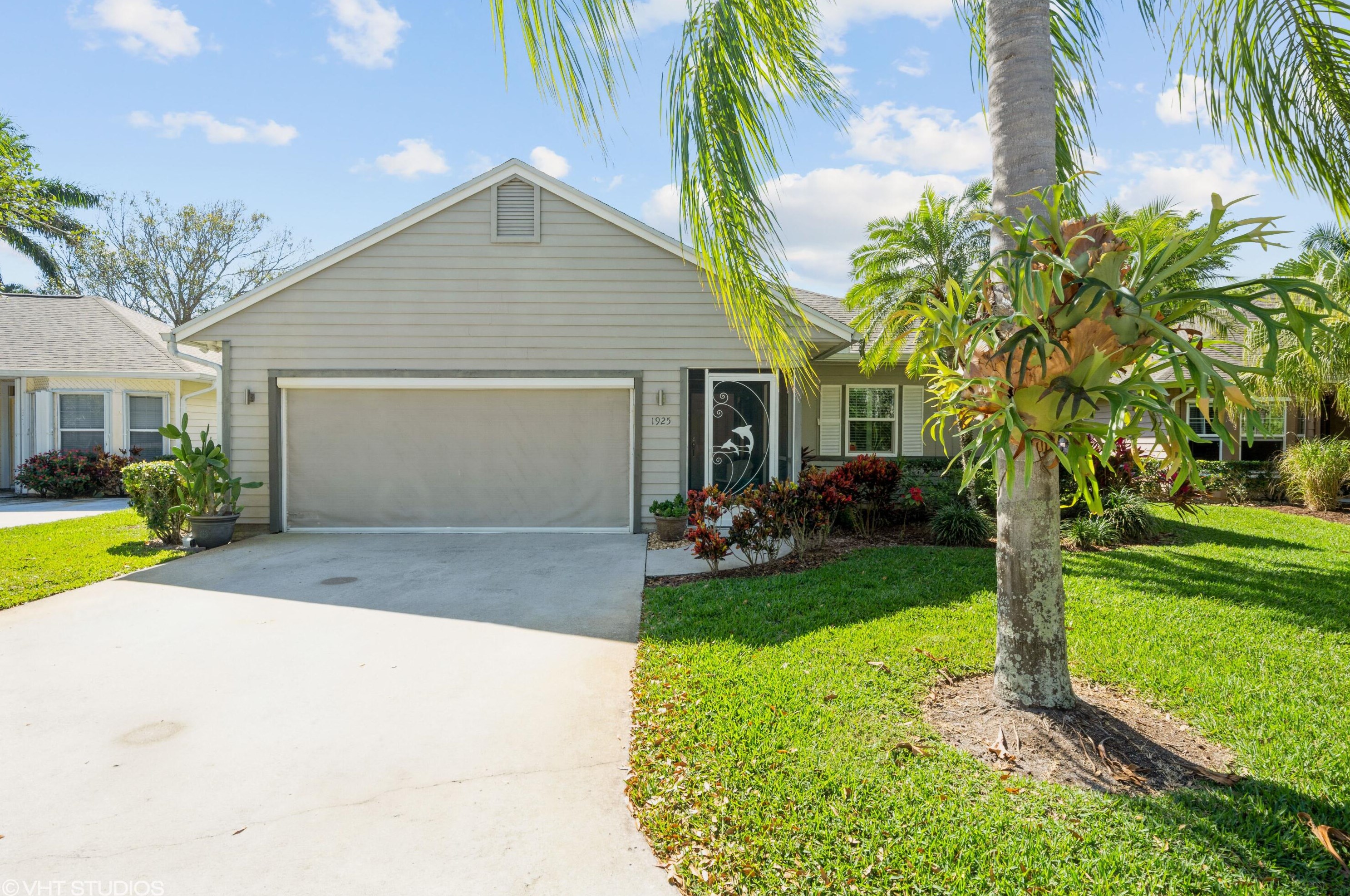 1925 S Garden Grove Cir, Vero Beach, FL 32962