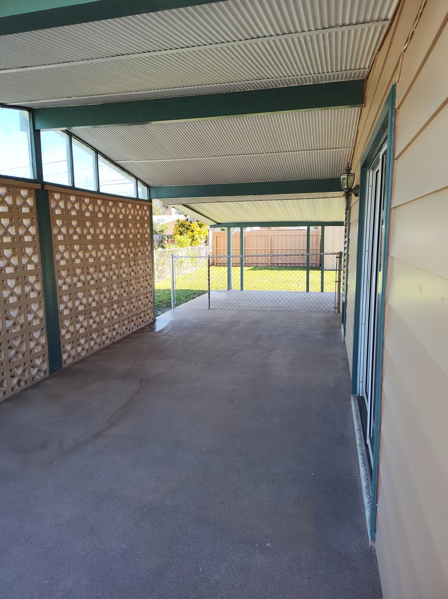 925 Canada St, Melbourne FL  32905-5814 exterior