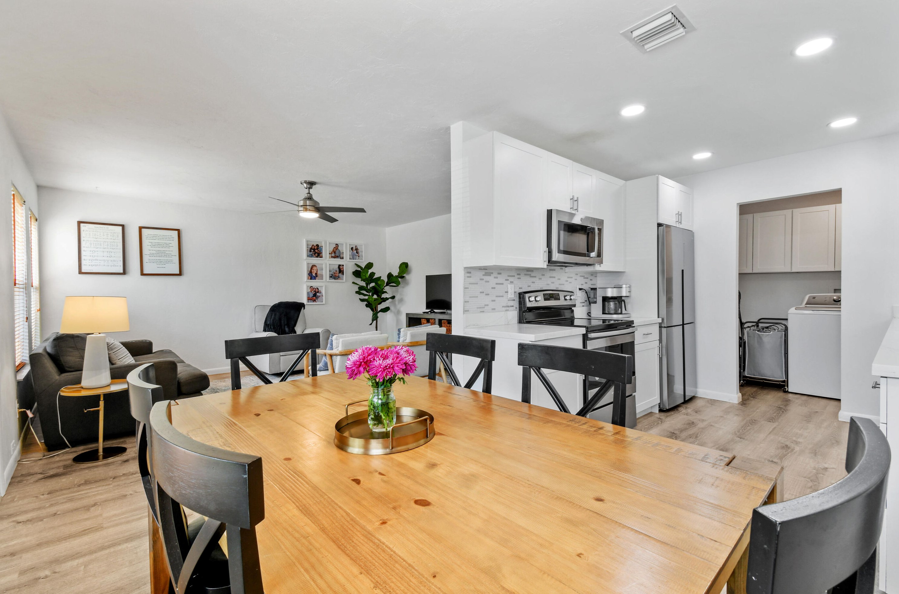 6027 Roger St, Jupiter FL  33458-6726 exterior
