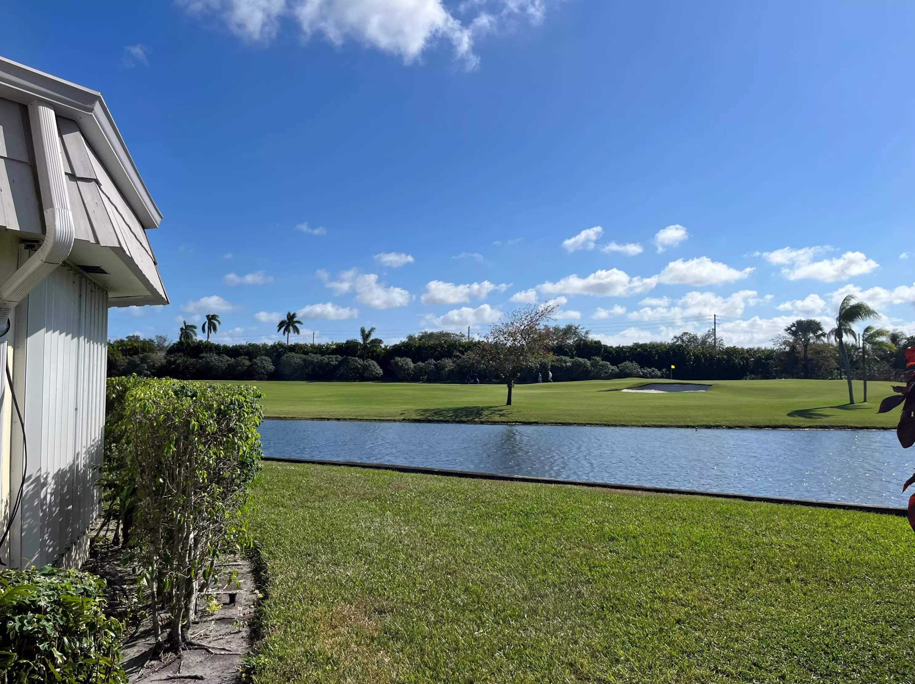 422 French Royale Cir, Lake Worth, FL 33462-1314