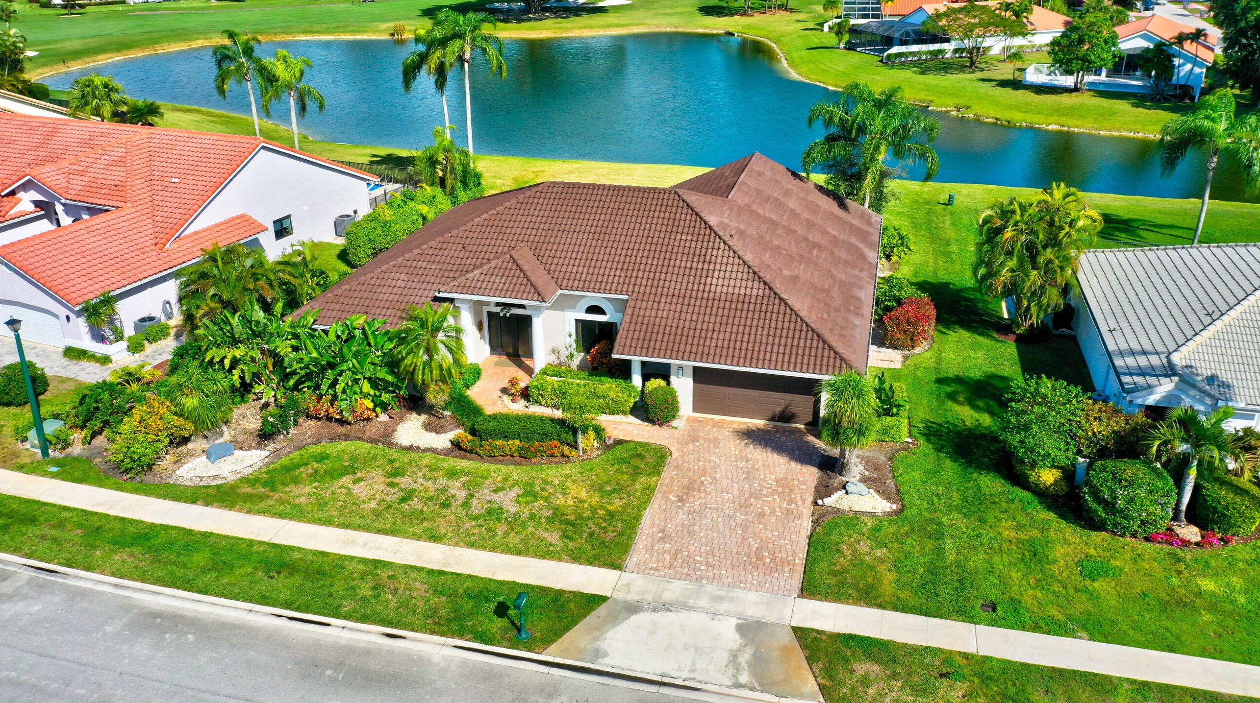10289 Silver Lake Dr, Boca Raton, FL 33428-1821