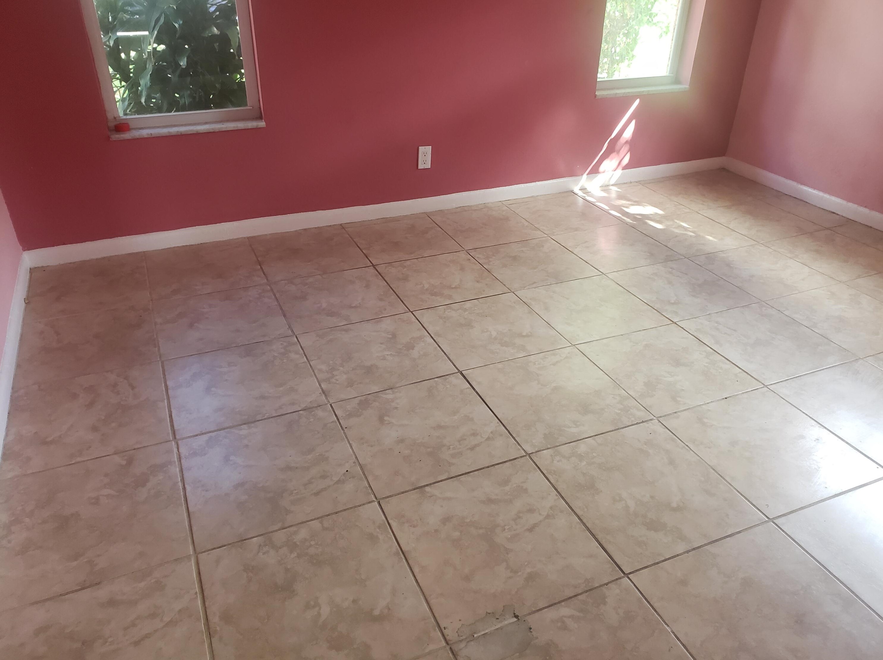 4866 Pineaire Ln, West Palm Beach, FL 33417