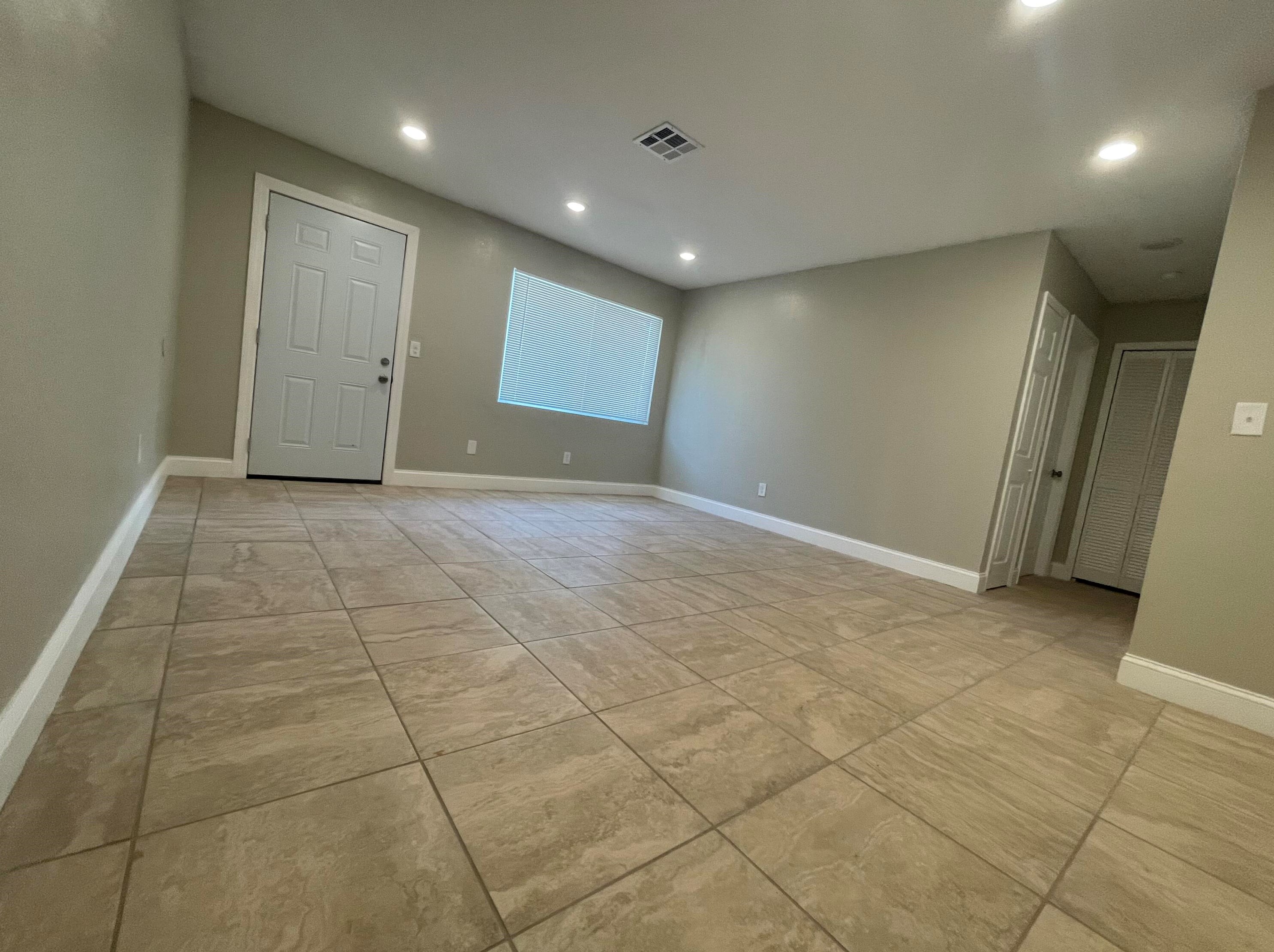 5011 Eastwood Dr Apt B, Fort Pierce, FL