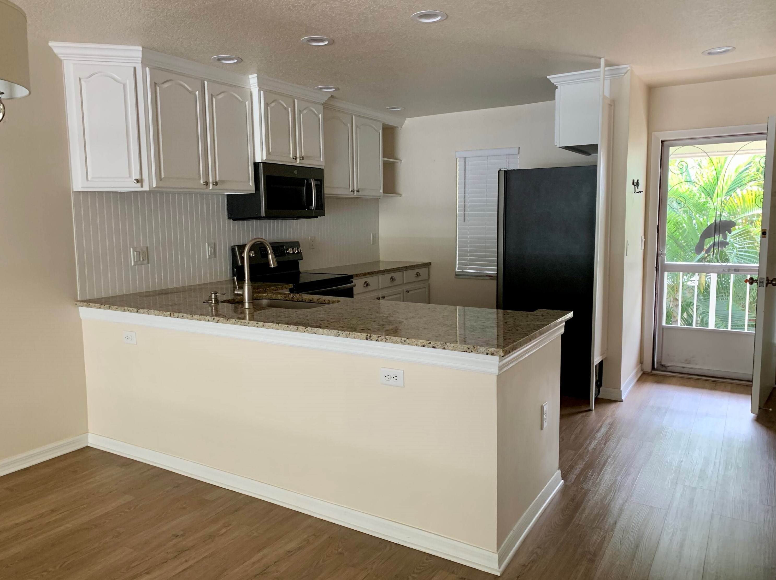 2302 Sunrise Blvd #203, Fort Pierce, FL 34982
