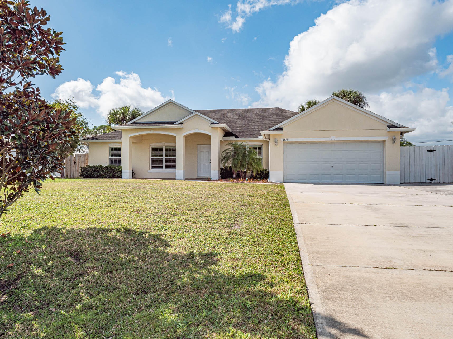 1539 Glentry Ln, Sebastian, FL 32958