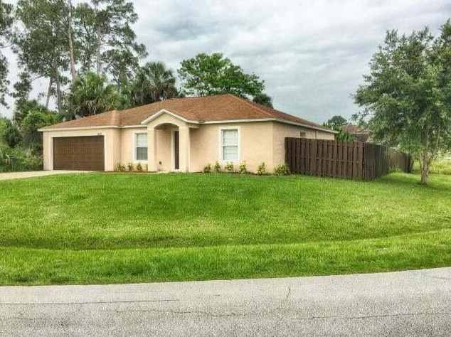 2625 Sw Acco Rd, Fort Pierce, FL 34953
