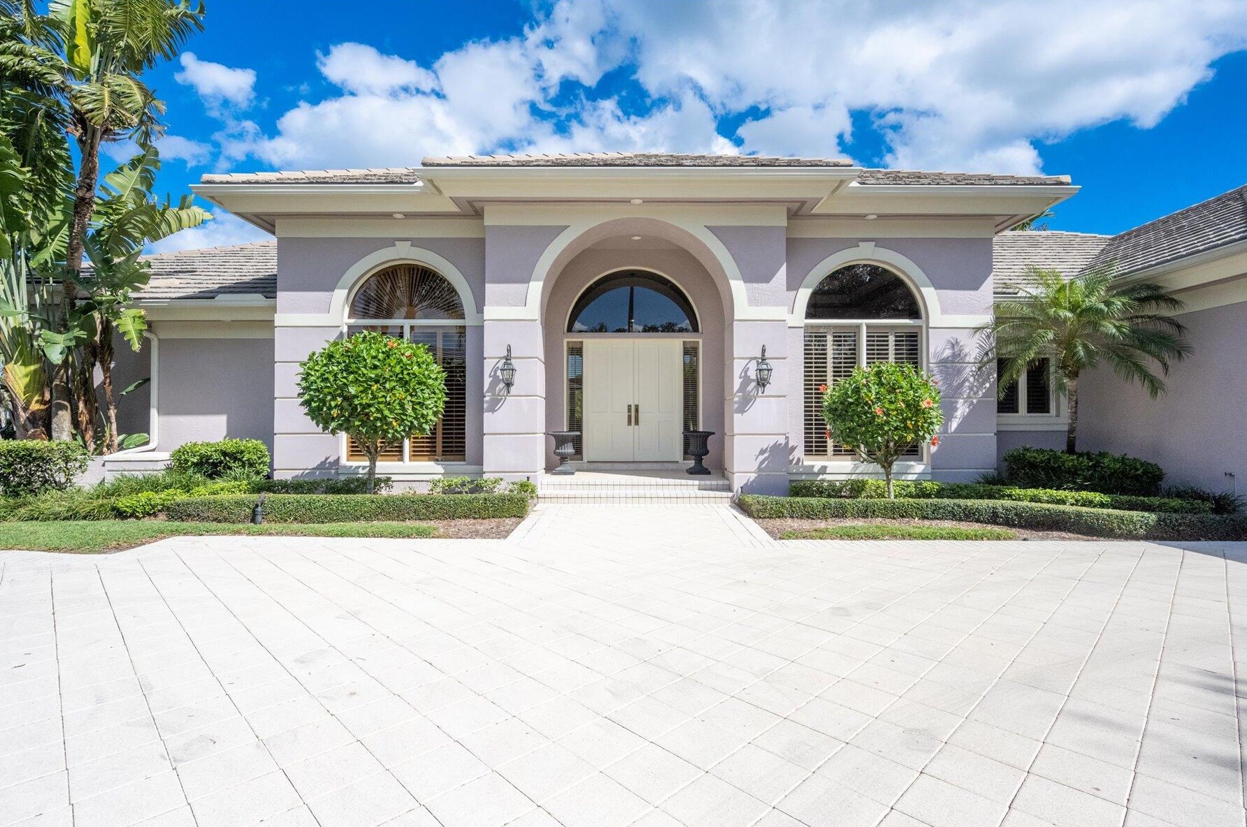 204 Locha Dr, Jupiter, FL 33458-7733