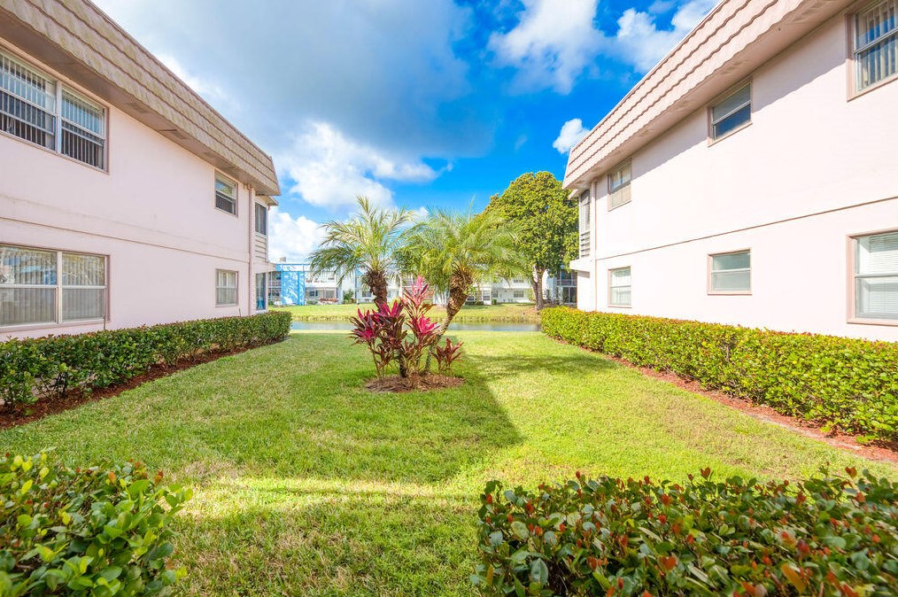 344 Saxony H, Delray Beach, FL 33446