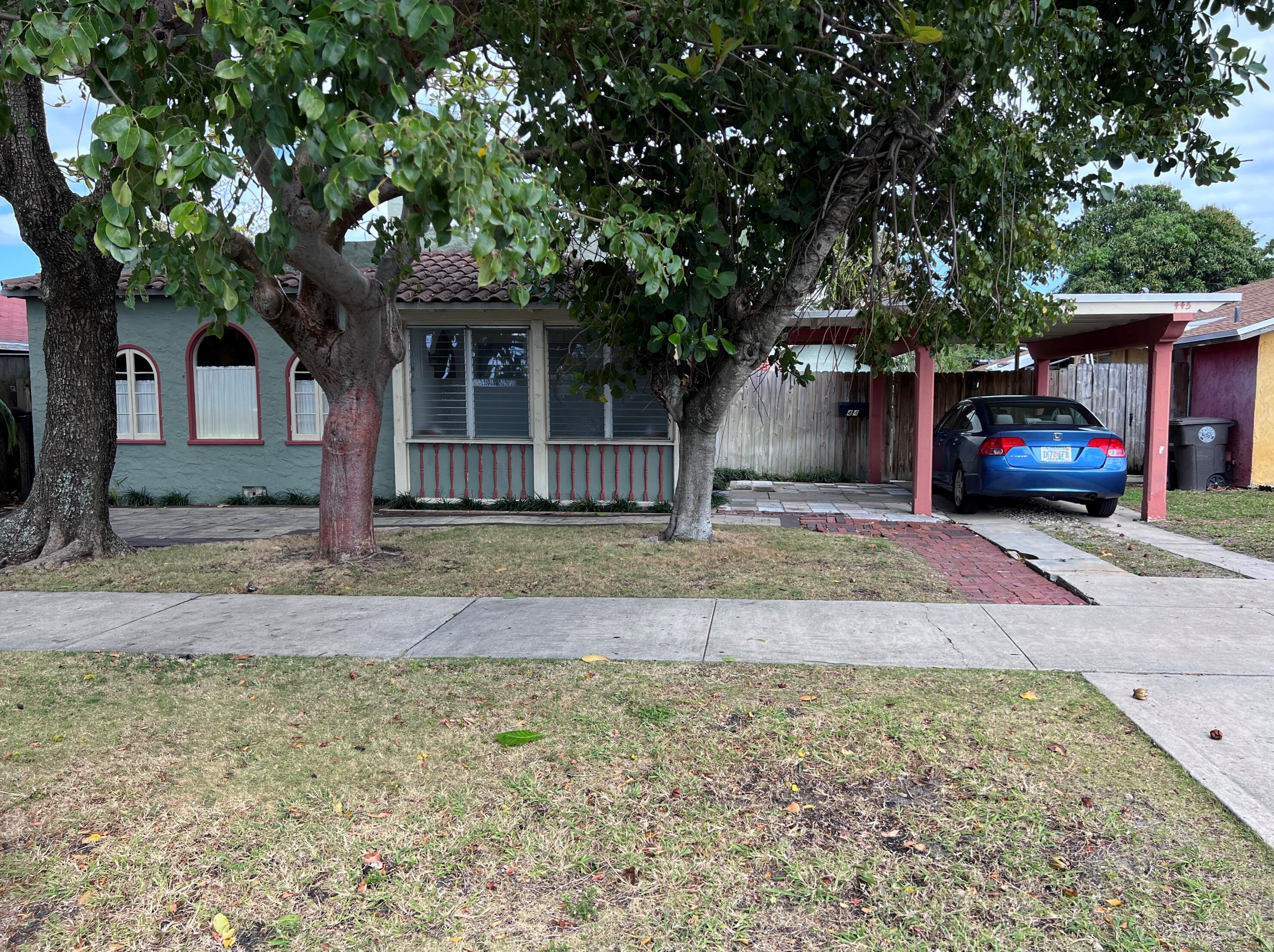 445 Roseland Dr, West Palm Beach, FL 33405