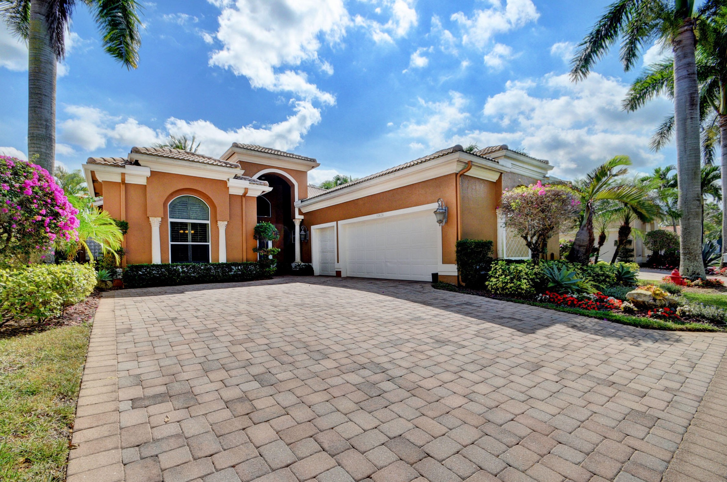 10838 Greenbriar Villa Dr, Lake Worth, FL 33449-8624