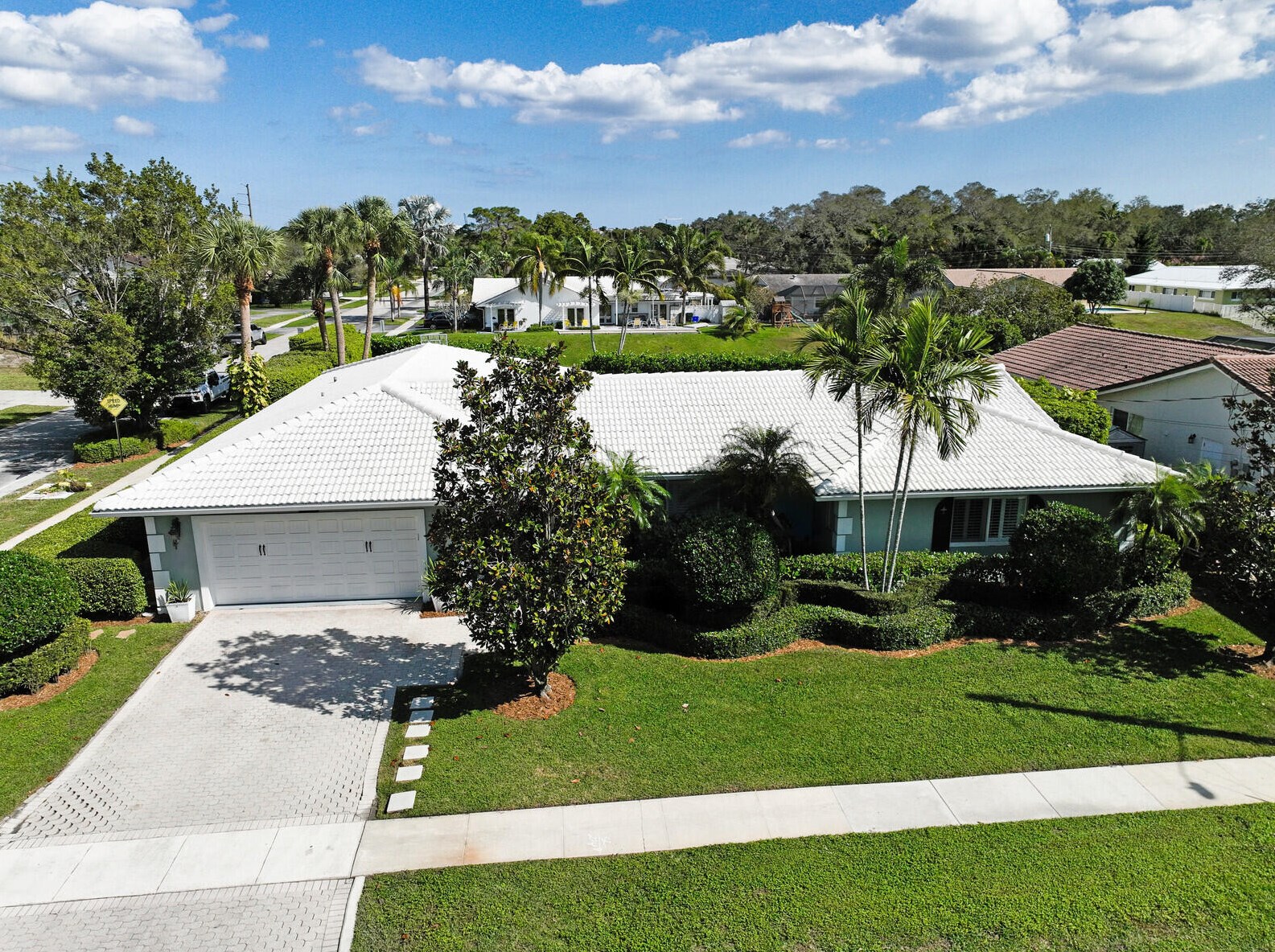 1098 Royal Palm Rd, Boca Raton, FL 33486-4574
